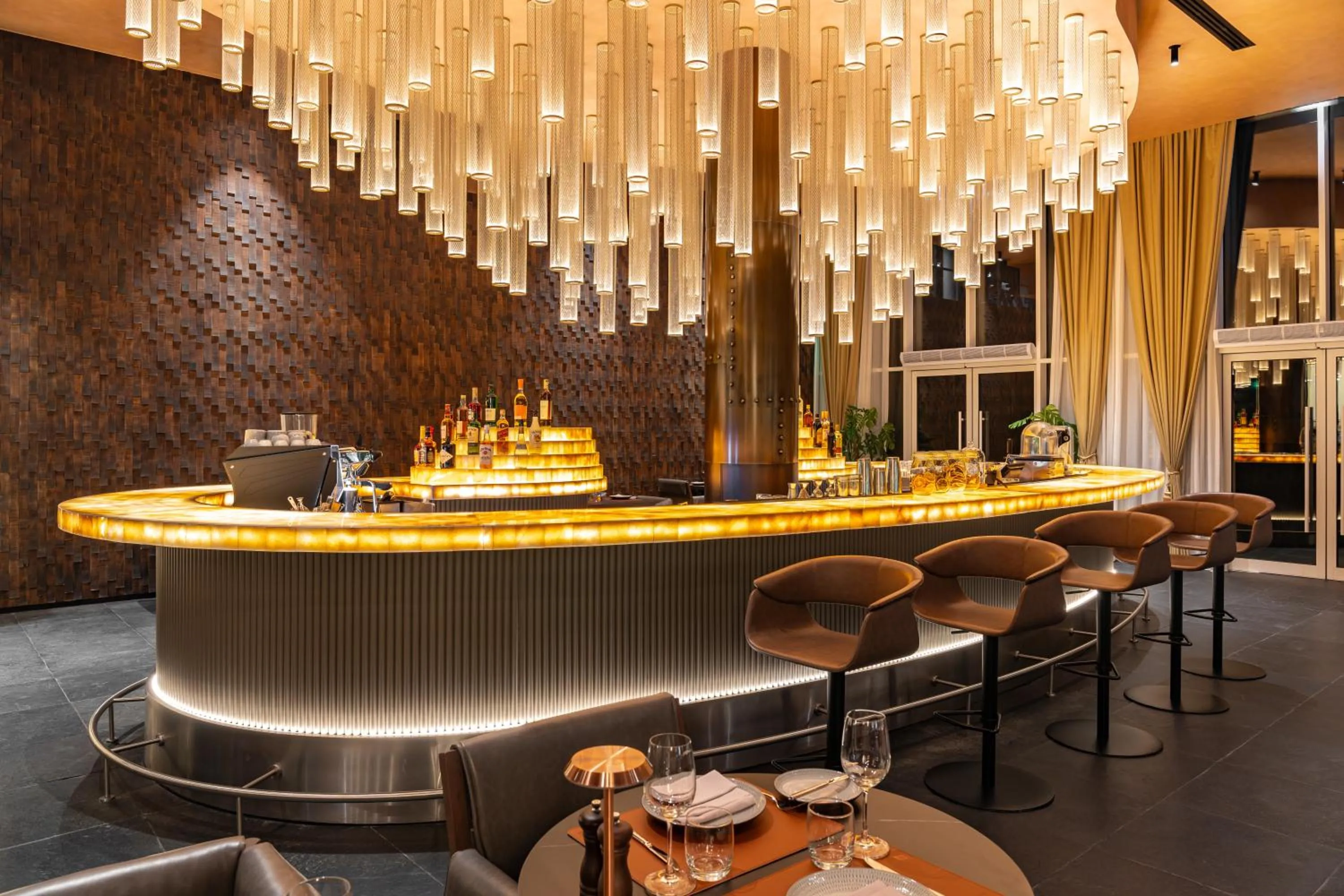 Restaurant/places to eat in Novotel Dubai World Trade Centre