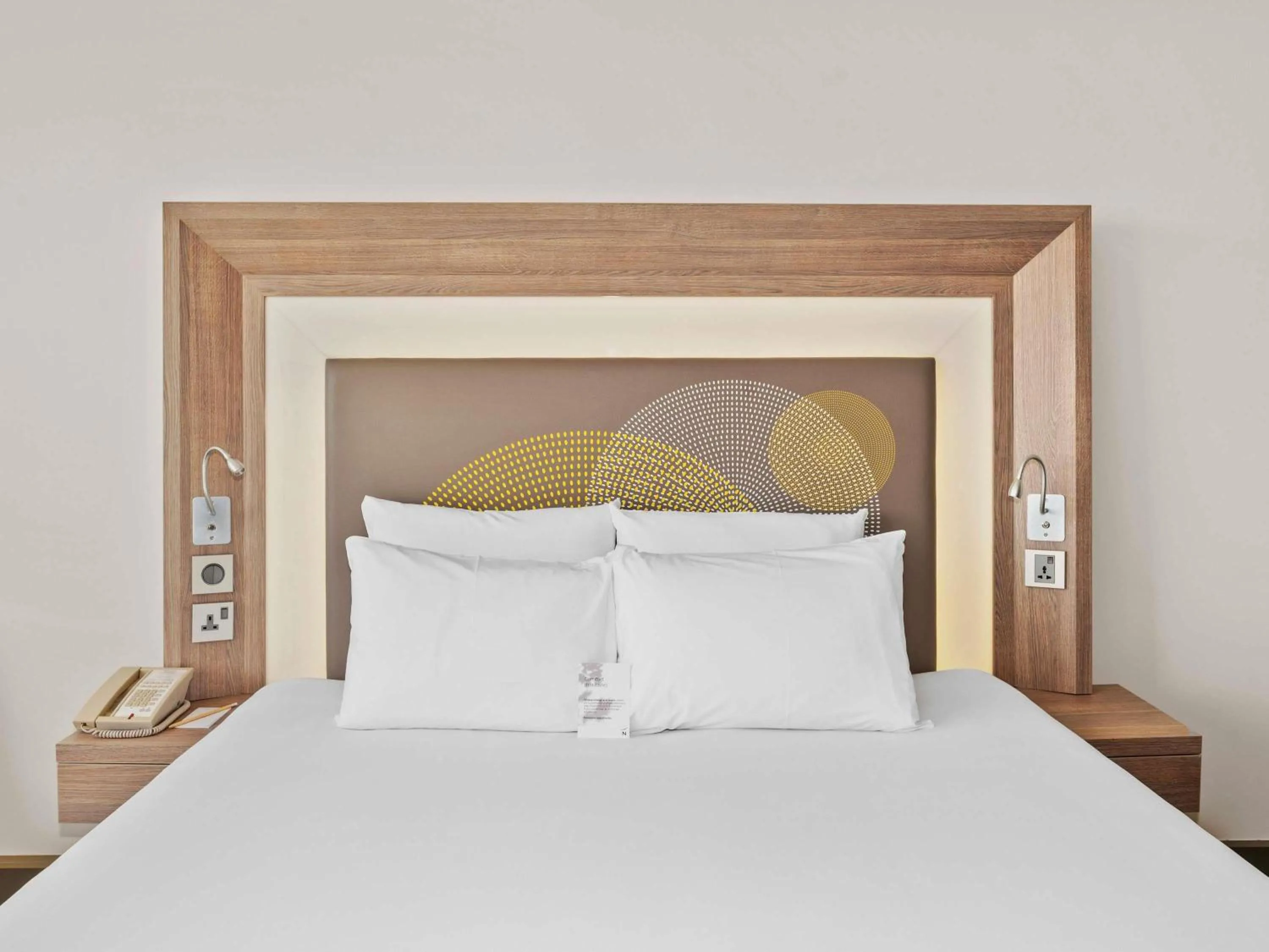 Bedroom, Bed in Novotel Dubai World Trade Centre