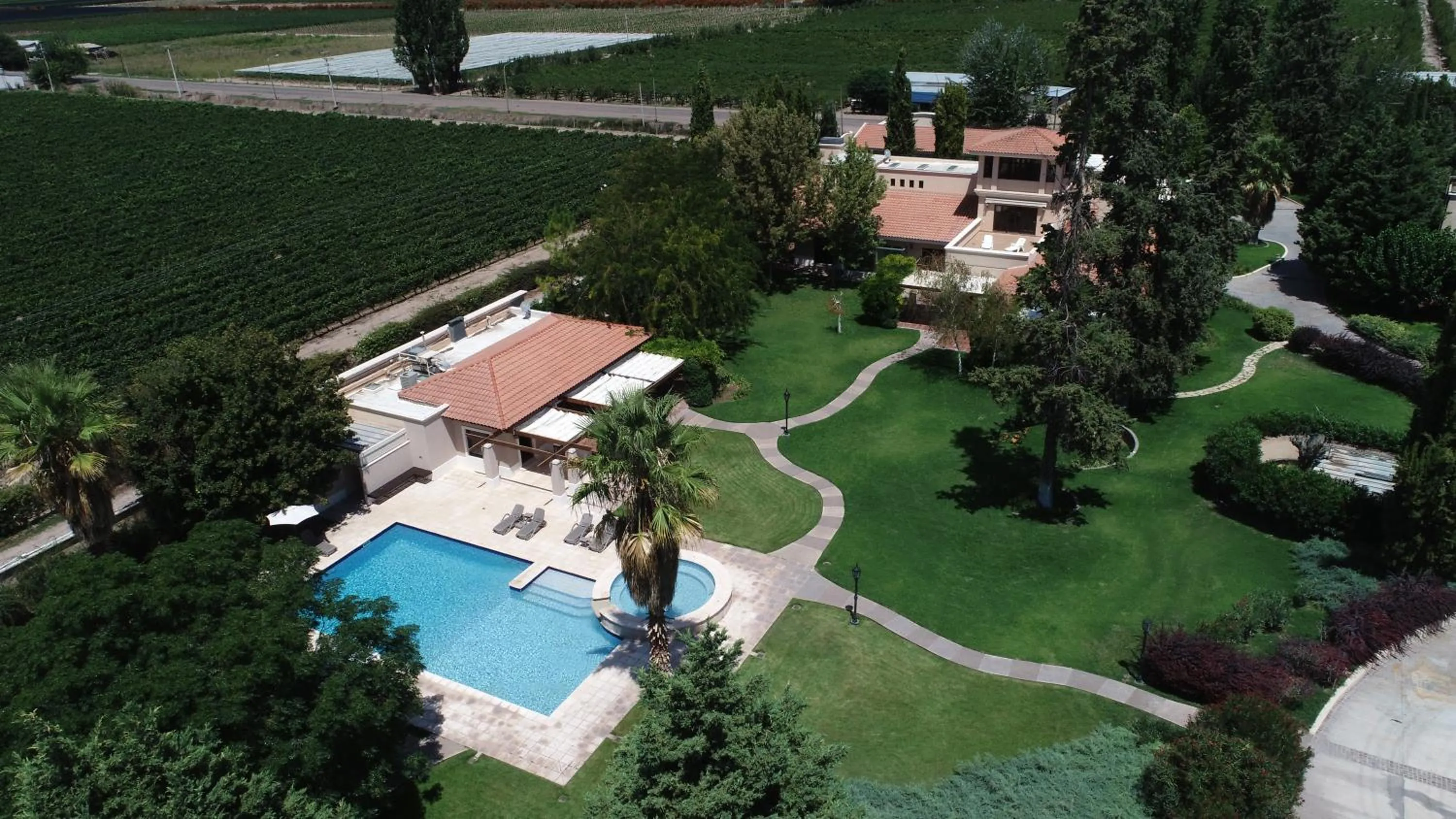 Bird's eye view in Casa Agostino - Luxury wine resort