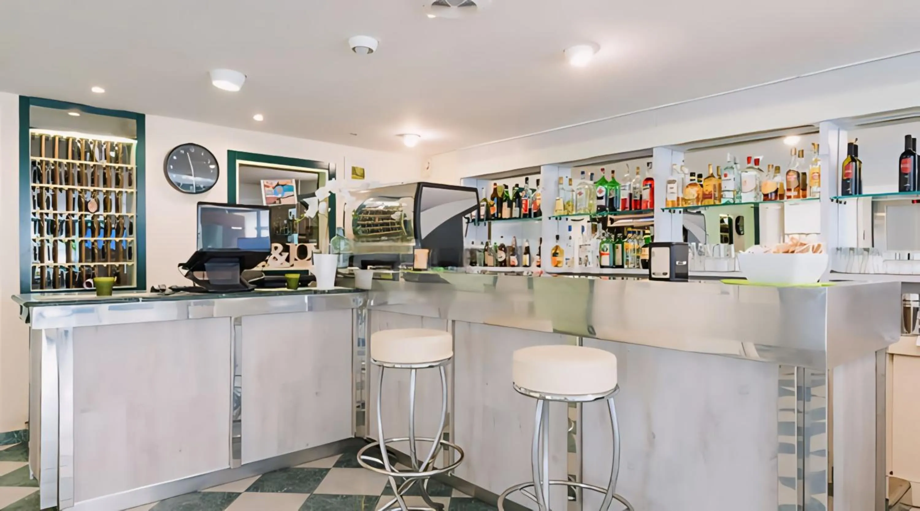 Lounge or bar in Hotel Baltic