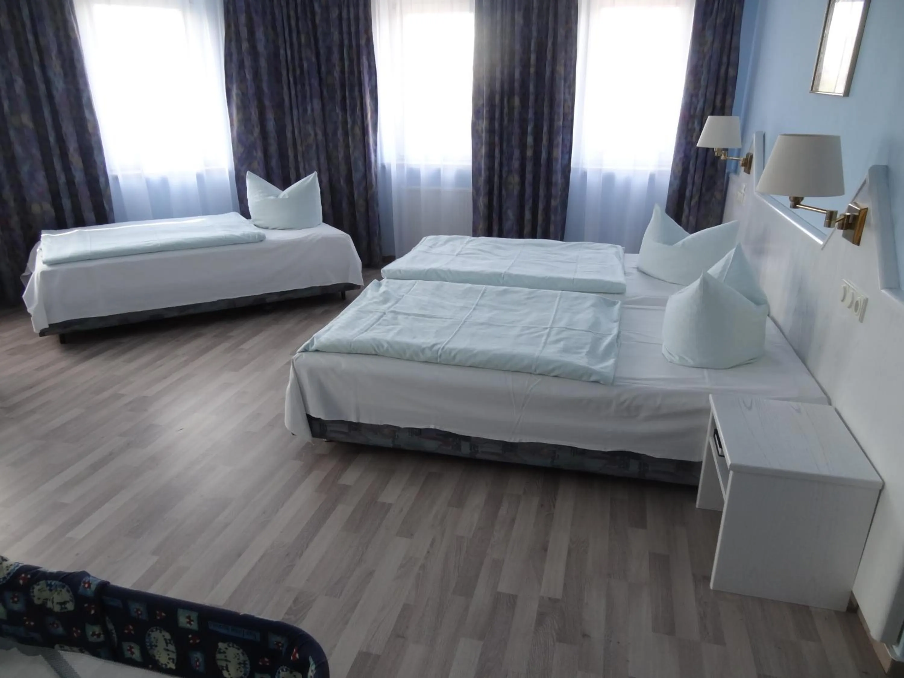 Bed in Hotel Elisenhof