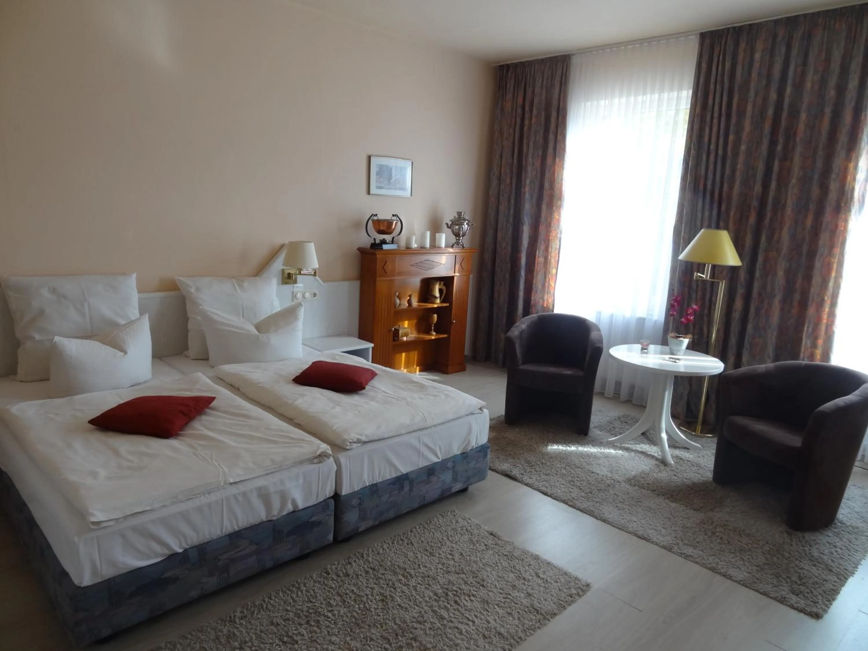 Photo of the whole room, Bed in Hotel Elisenhof