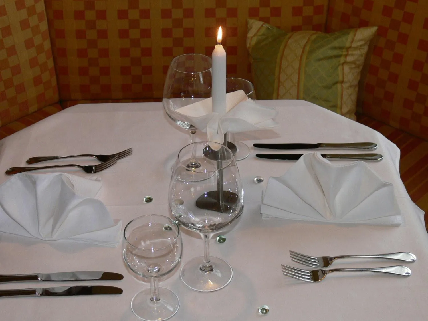 Restaurant/places to eat in Hotel Häußler