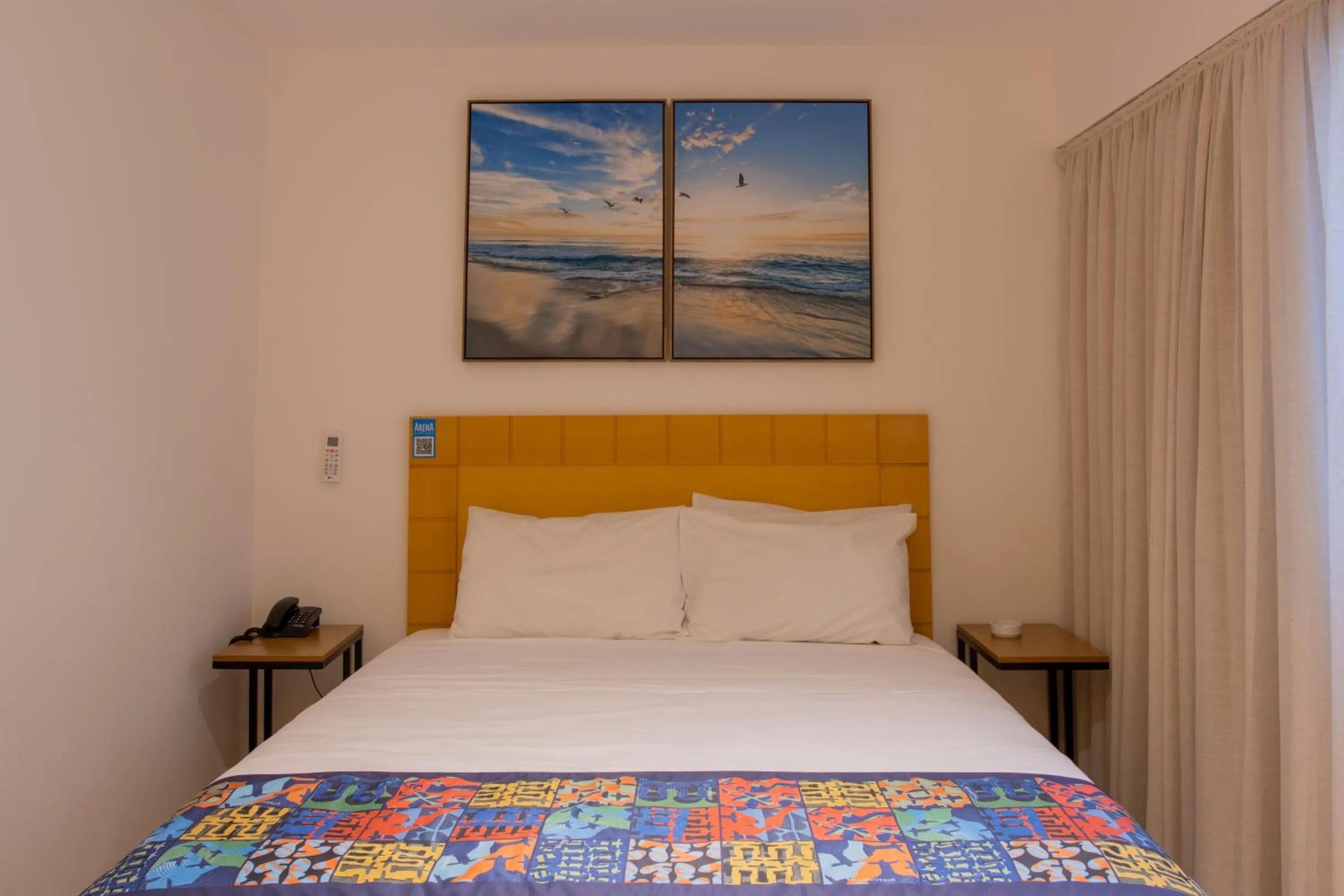 Bed in Anna Suites Ipanema by Arena Hotéis