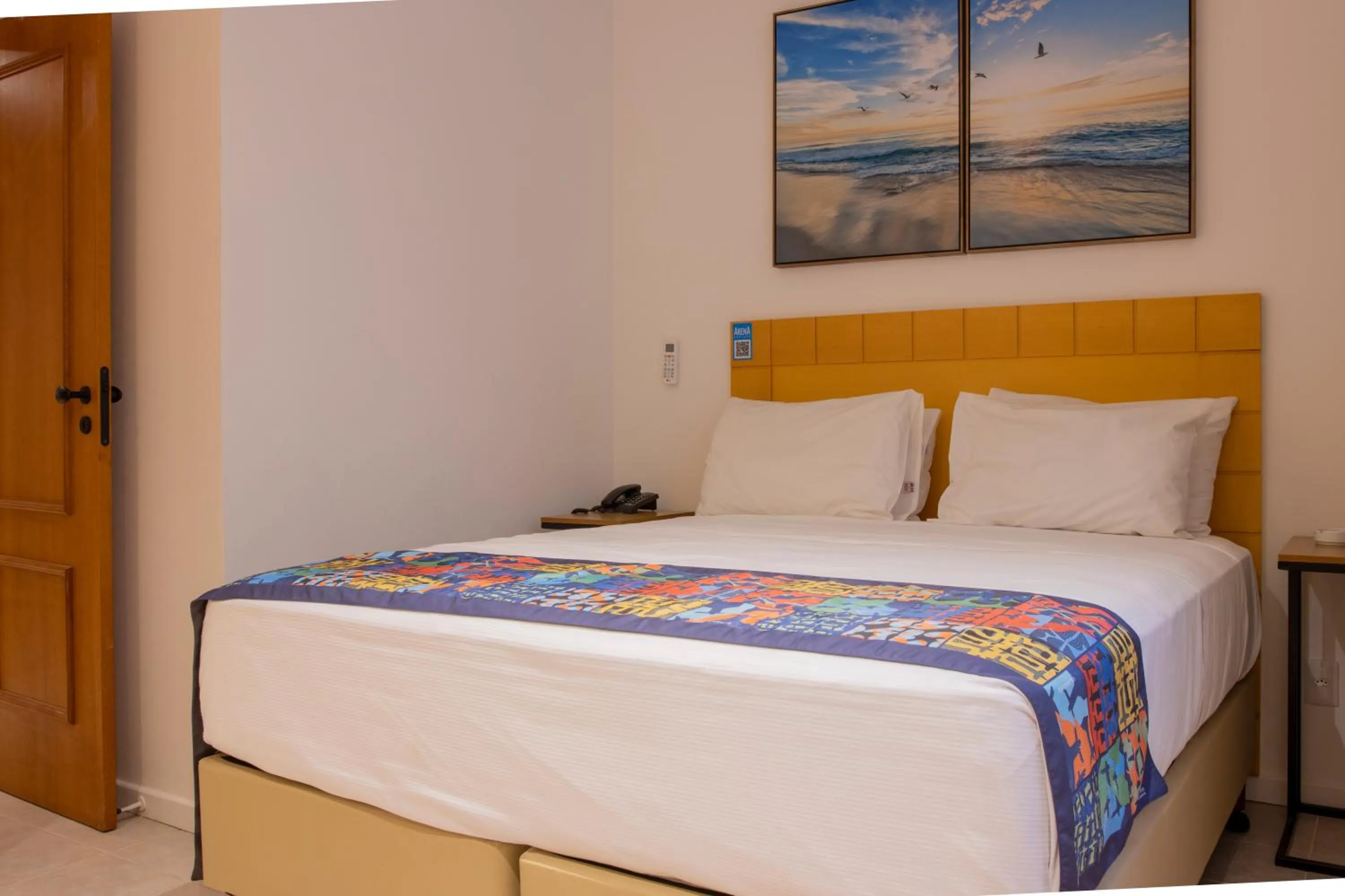 View (from property/room), Bed in Anna Suites Ipanema by Arena Hotéis