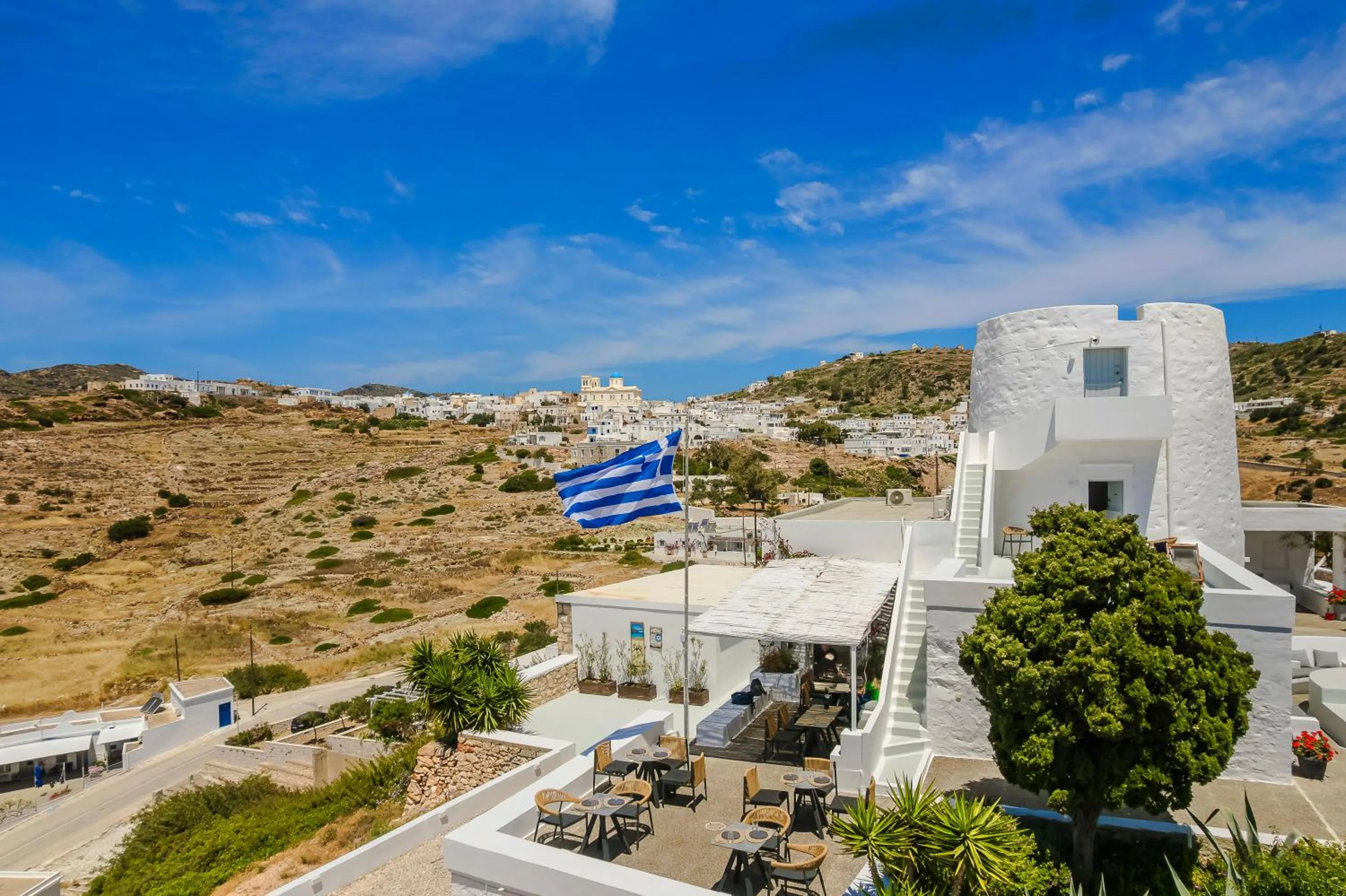 Property building in The Windmill Kimolos