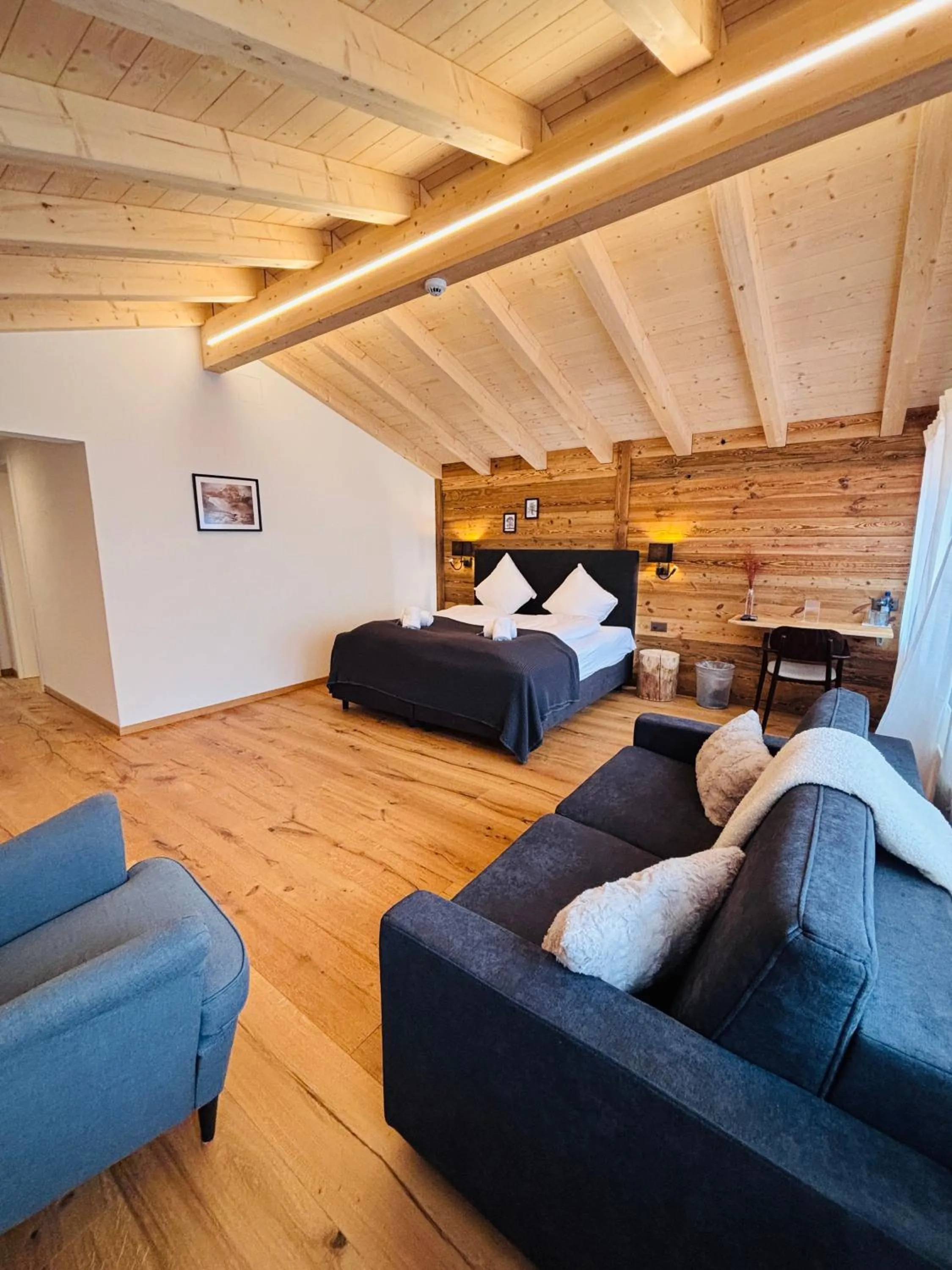 Bed in Typically Swiss Hotel Ermitage