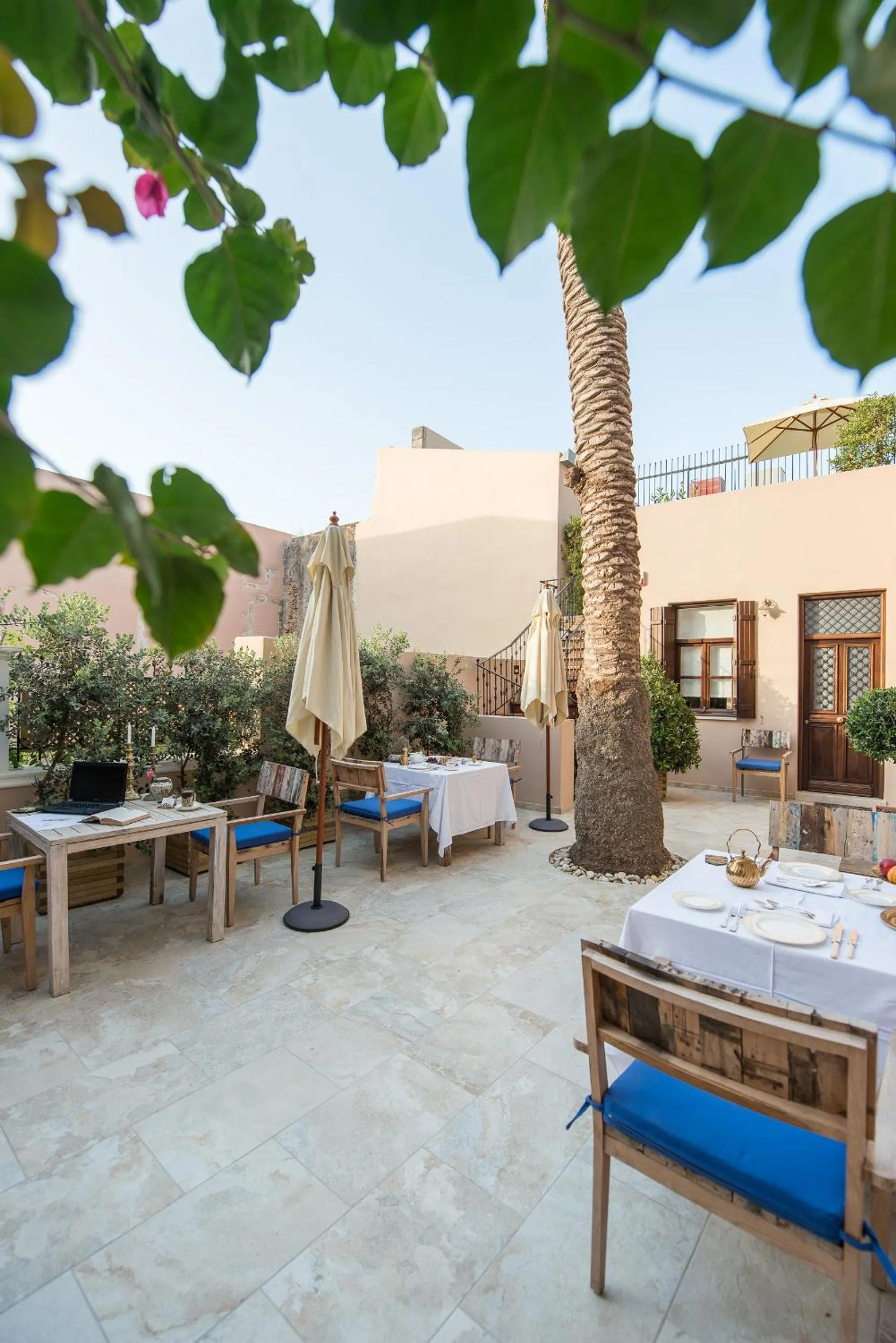 Facade/entrance in La Maison Ottomane