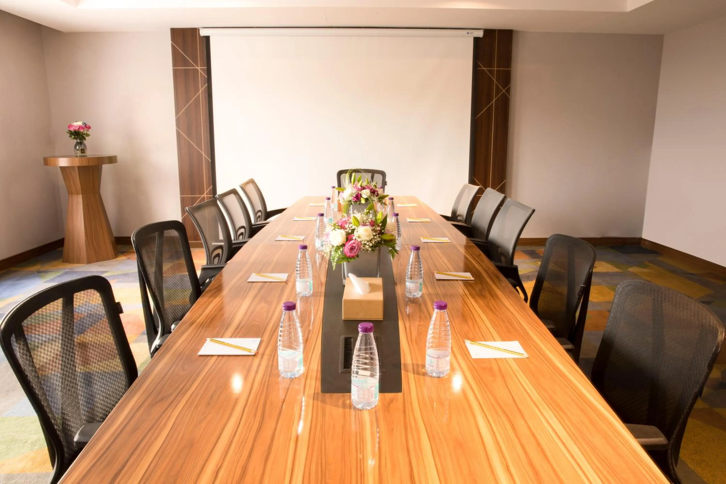 Meeting/conference room in Hibatullah Hotel Makkah