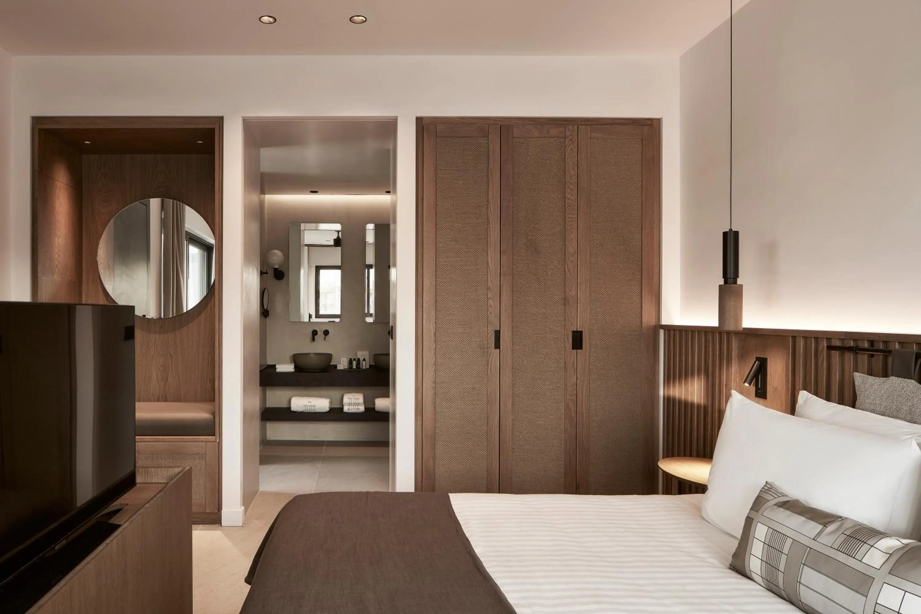 Bedroom, Bed in The Olivar Suites