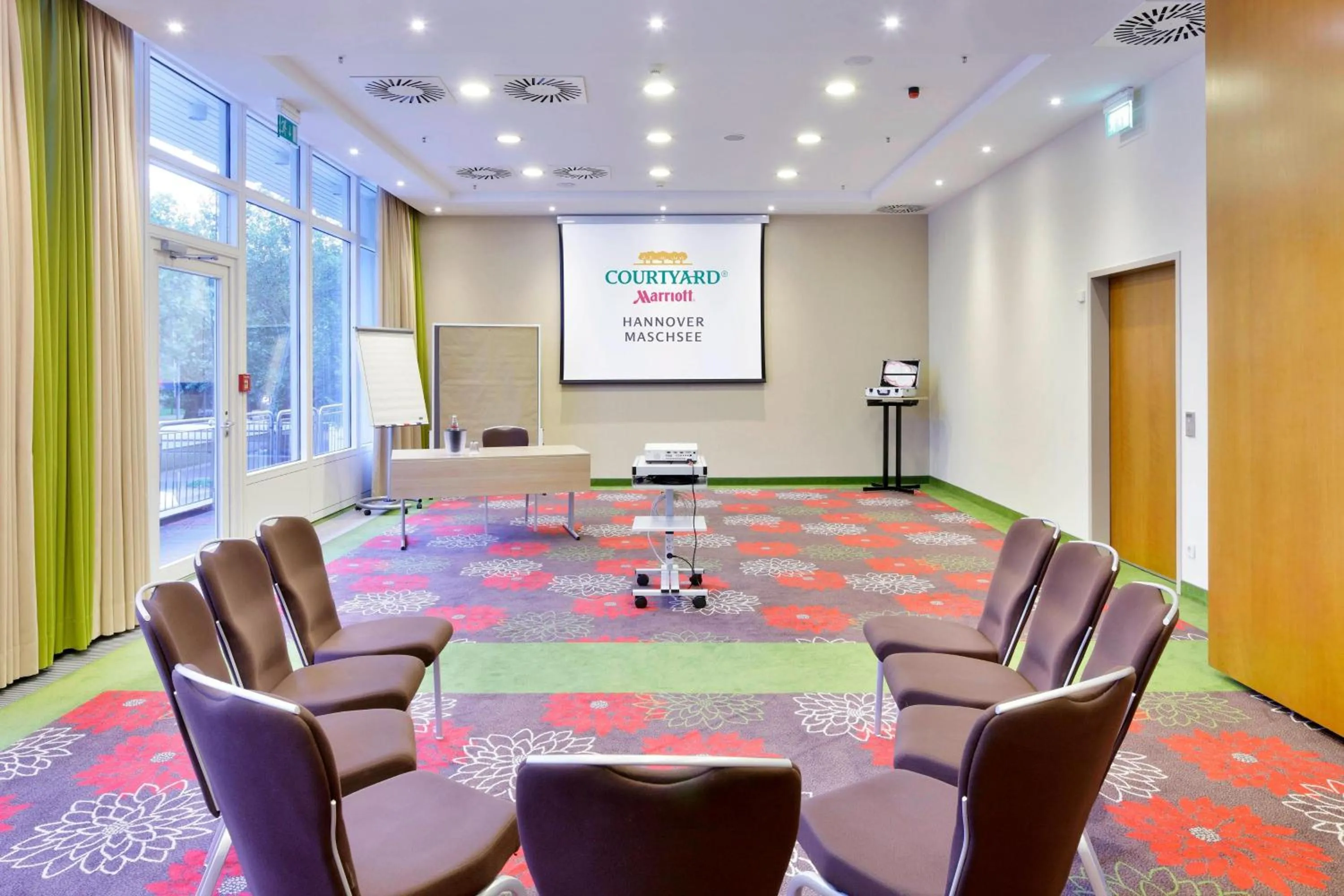 Meeting/conference room in Courtyard by Marriott Hannover Maschsee