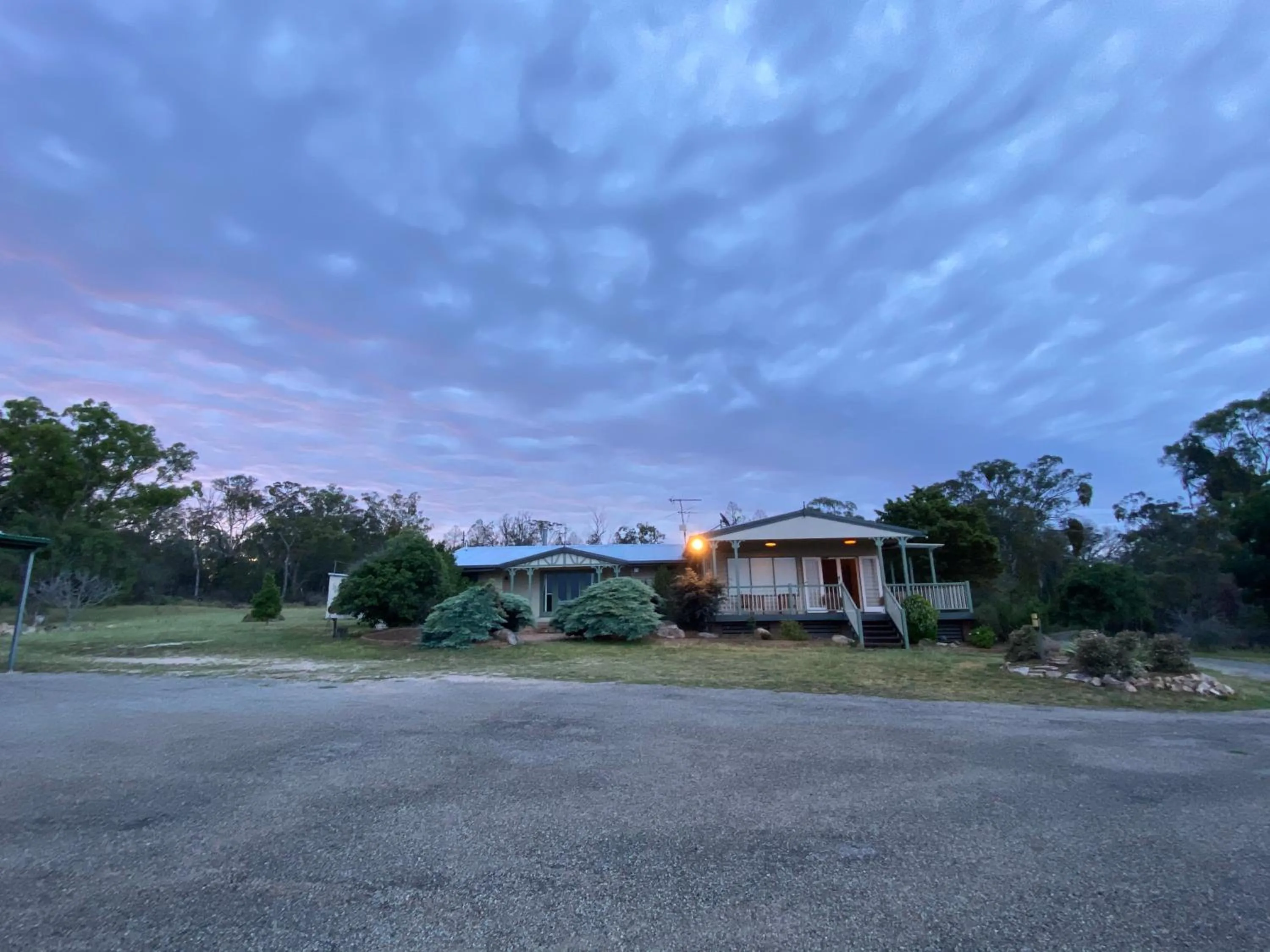 Property building in Big Fella Wines & Farmstay