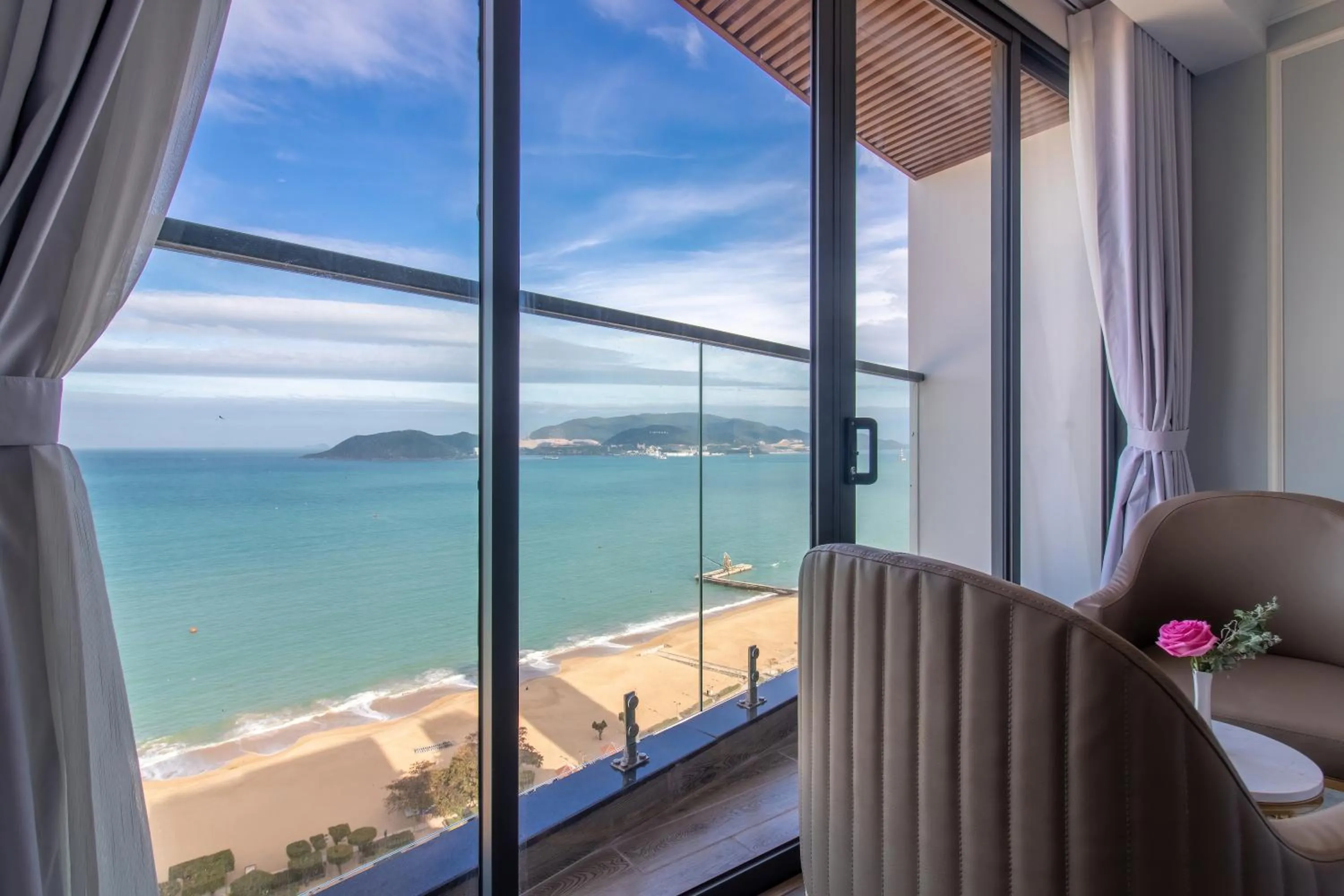 Sea view in La Vague Hotel