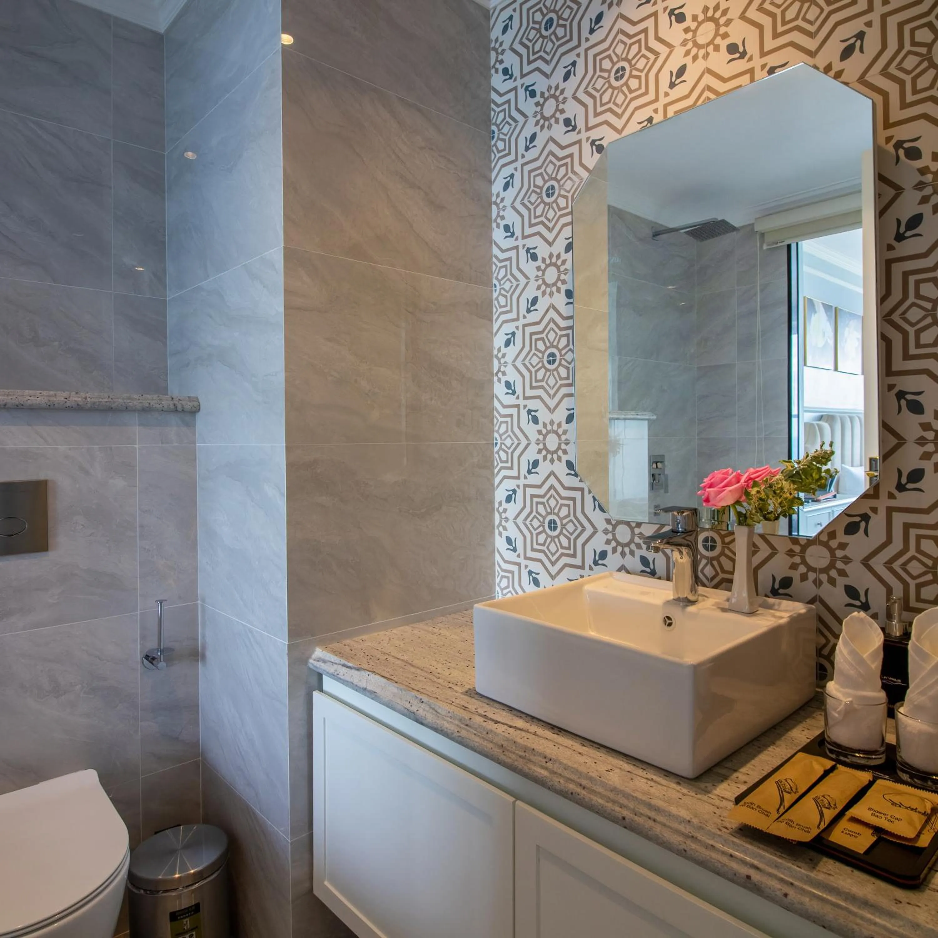 Bathroom in La Vague Hotel