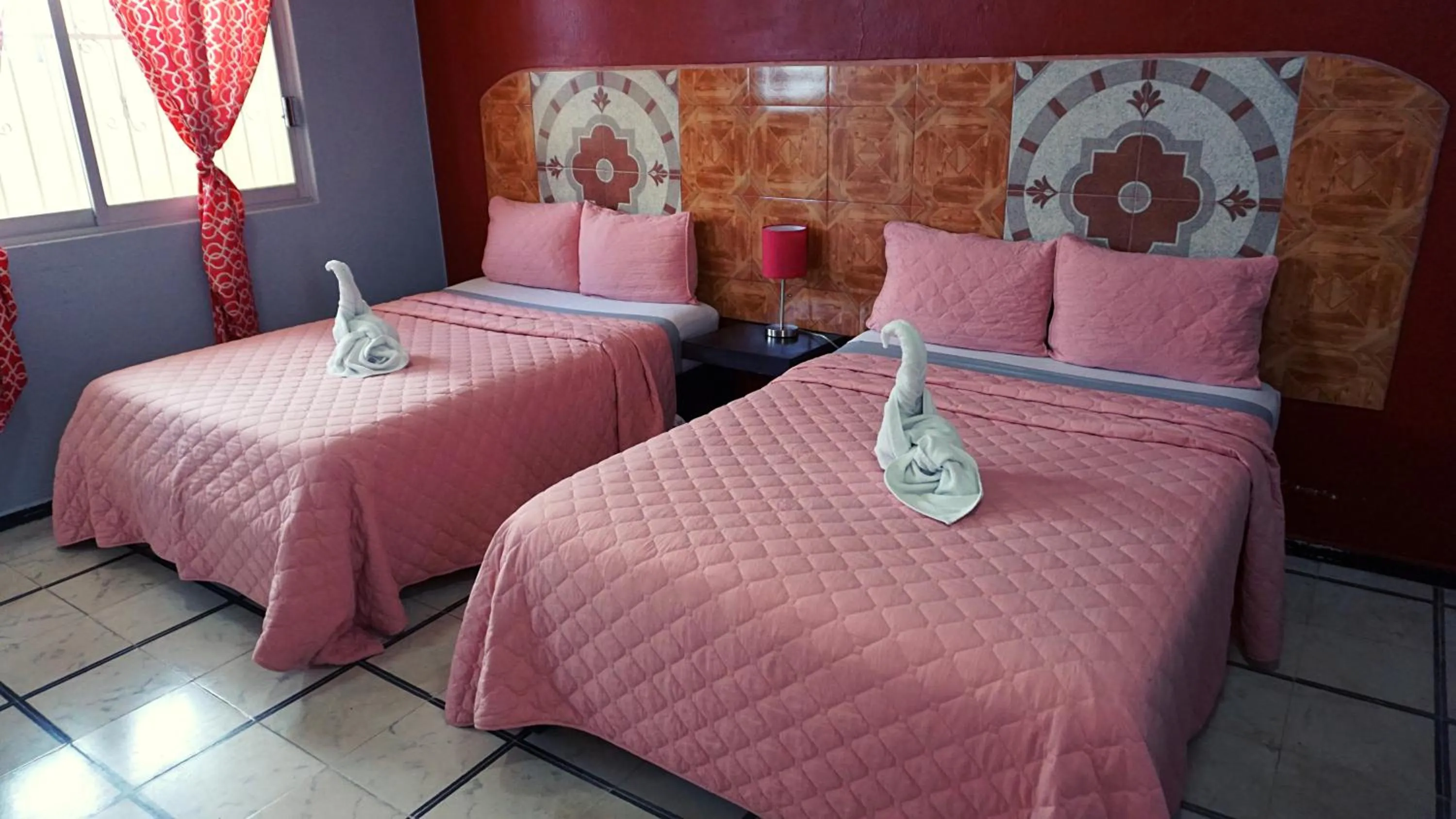Bed in Hotel Murallas 231, CENTRO HISTORICO