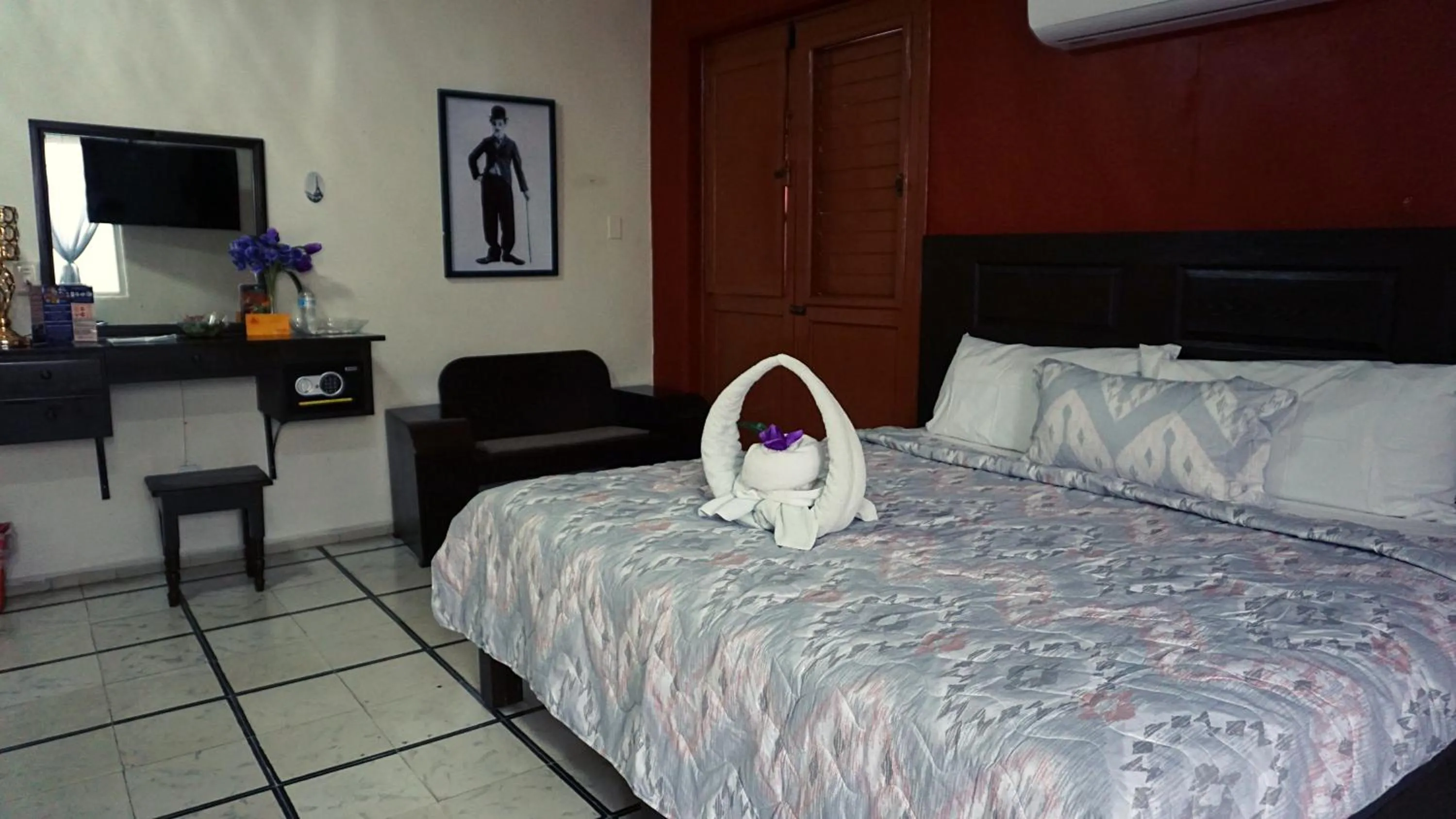 Bed in Hotel Murallas 231, CENTRO HISTORICO