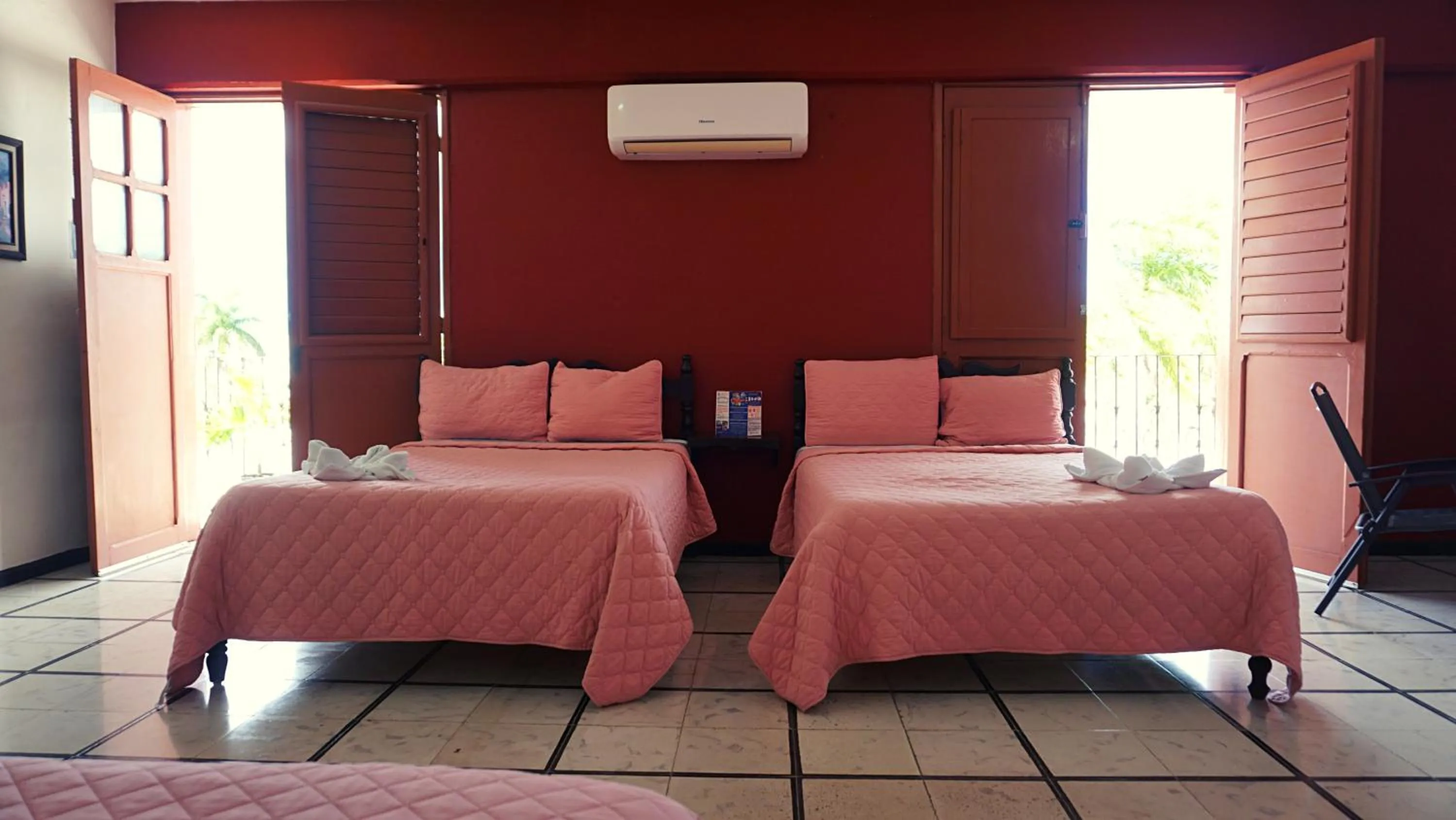 Bed in Hotel Murallas 231, CENTRO HISTORICO