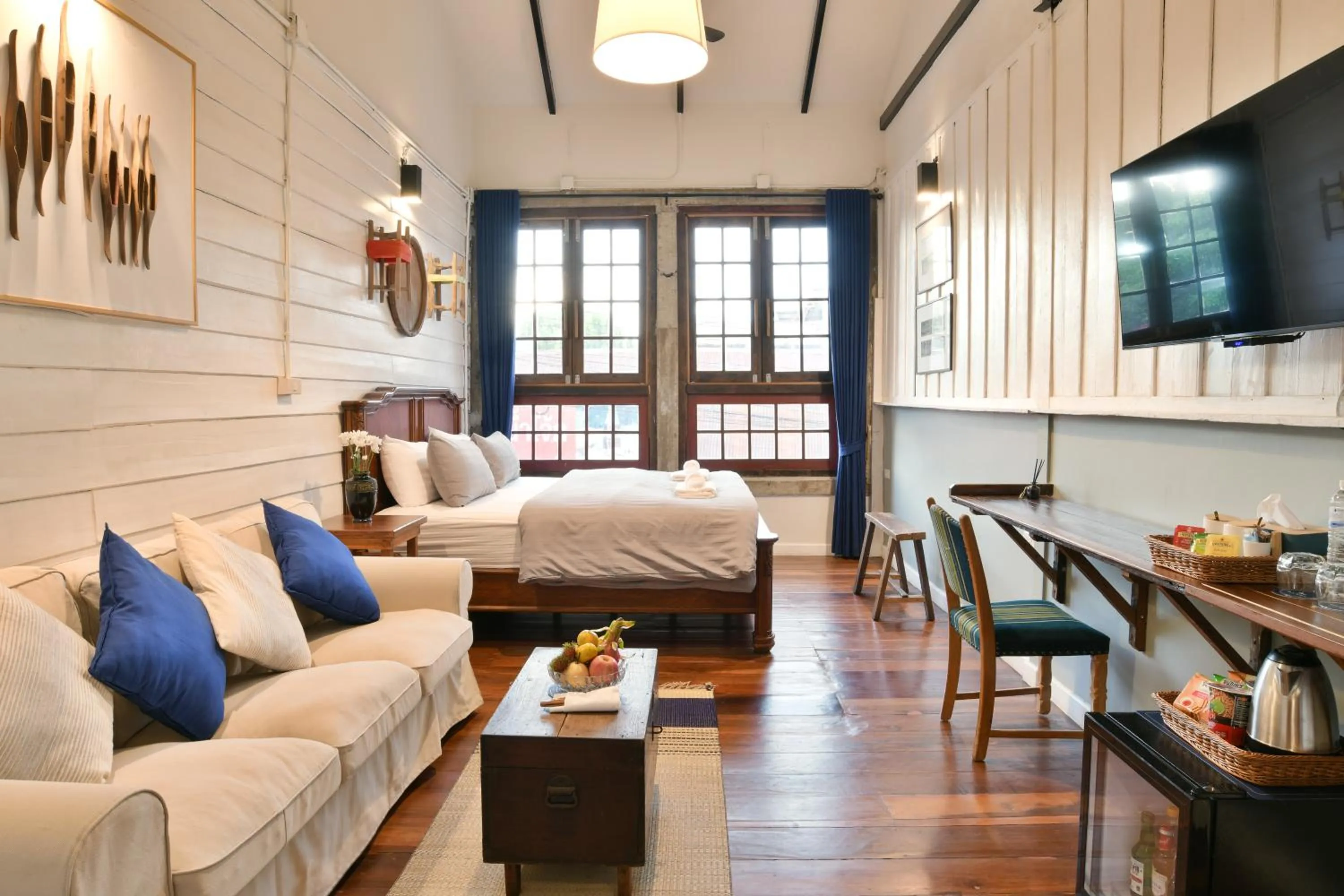 Bed in Velawarin Hotel