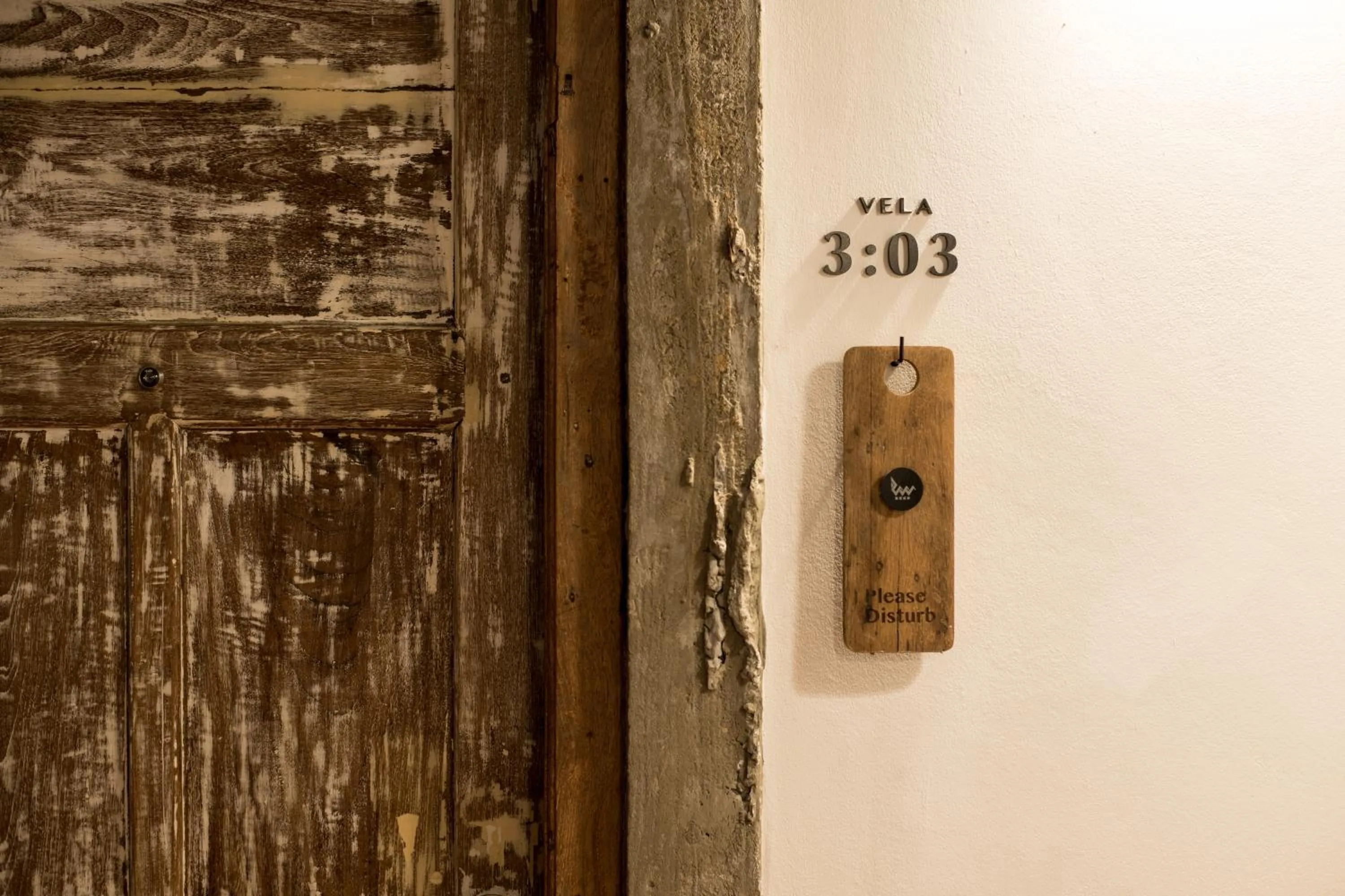 Photo of the whole room in Velawarin Hotel