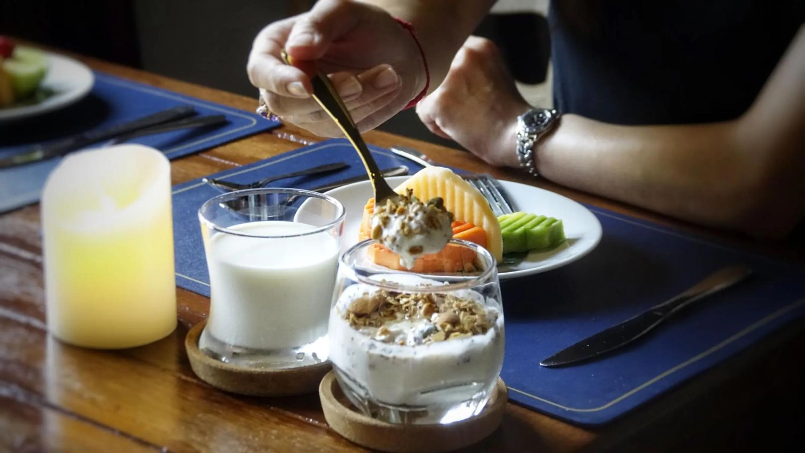 Breakfast in Velawarin Hotel