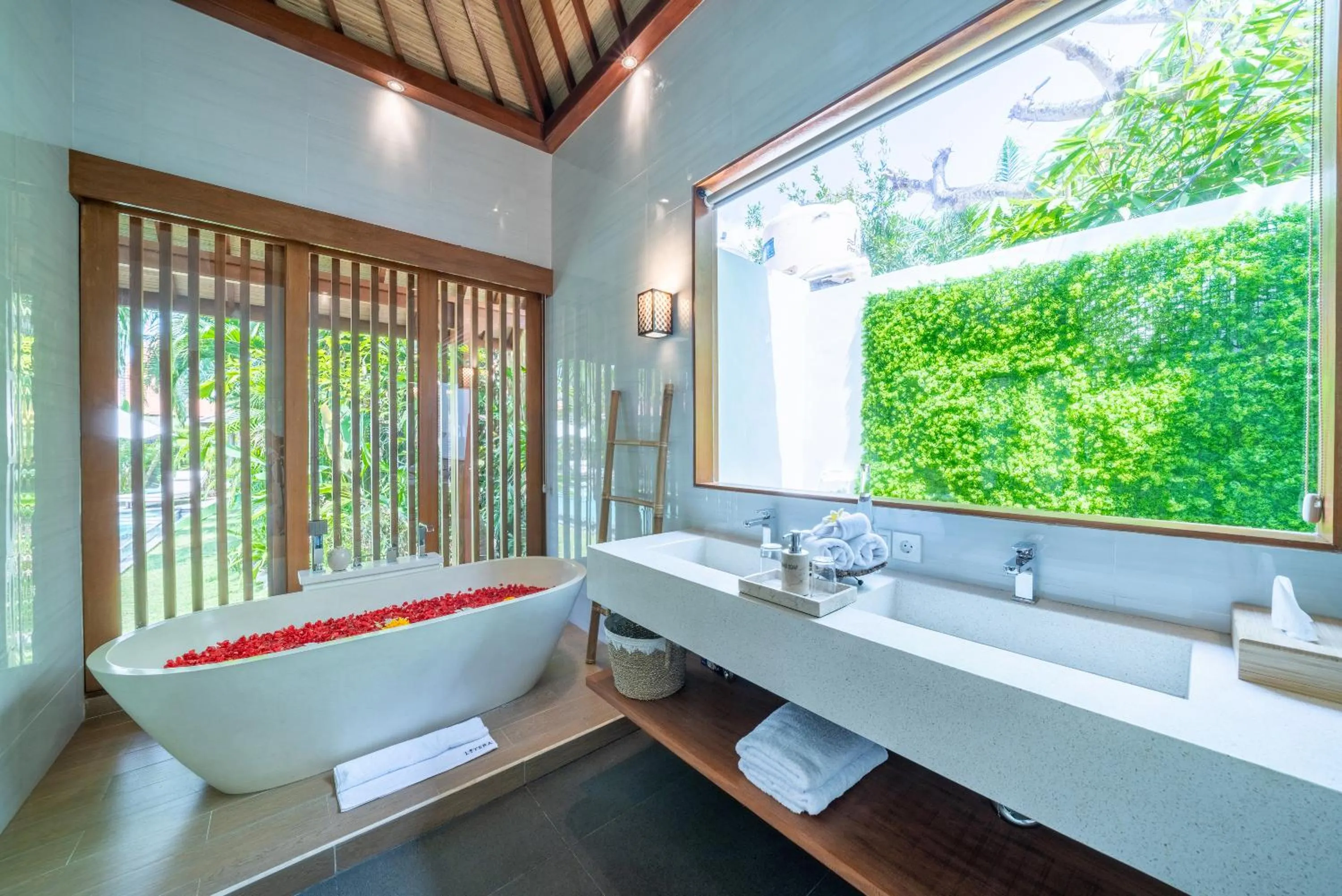 Property building in Villa Litera Canggu Bali