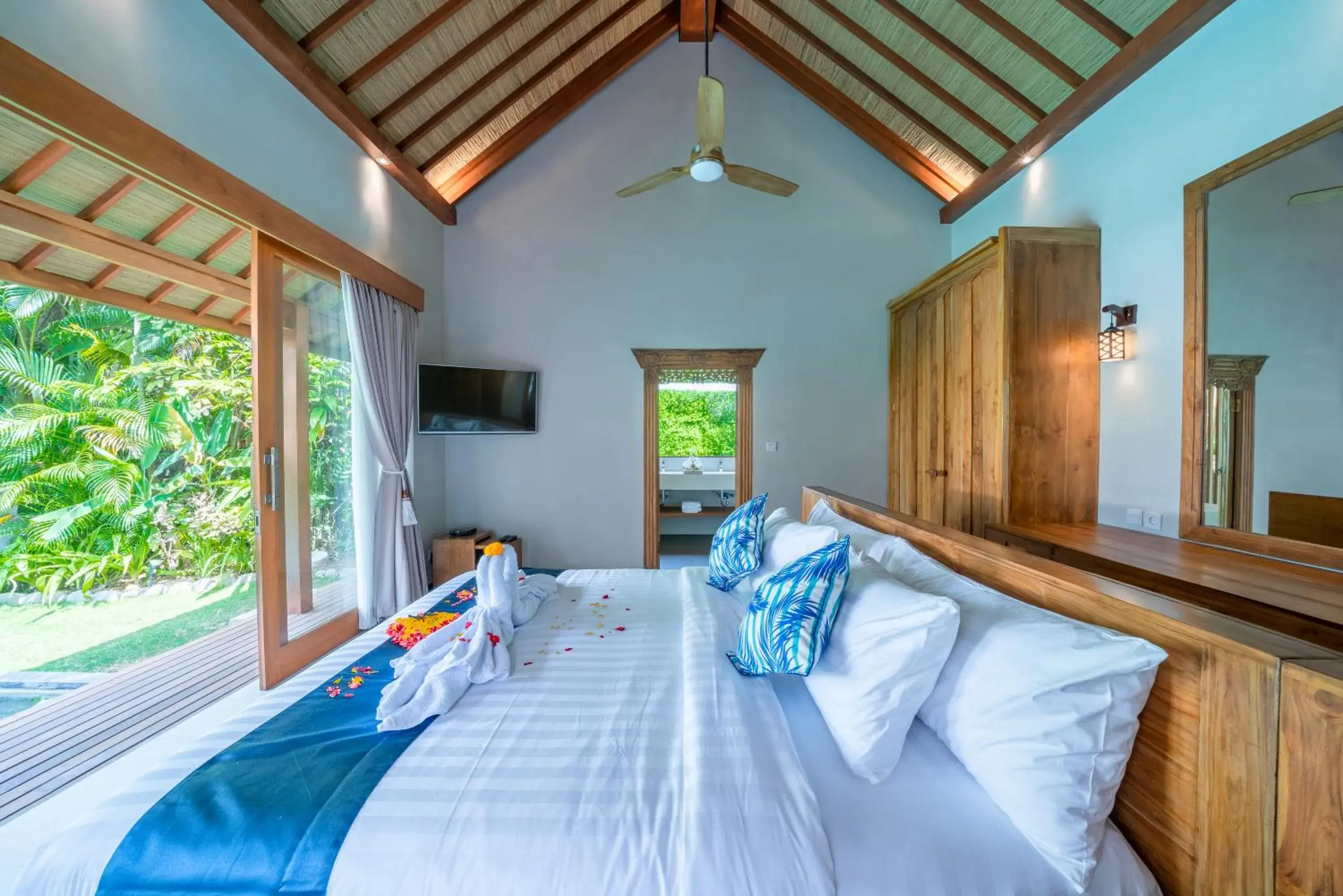 Villa in Villa Litera Canggu Bali Villa in Villa Litera Canggu Bali