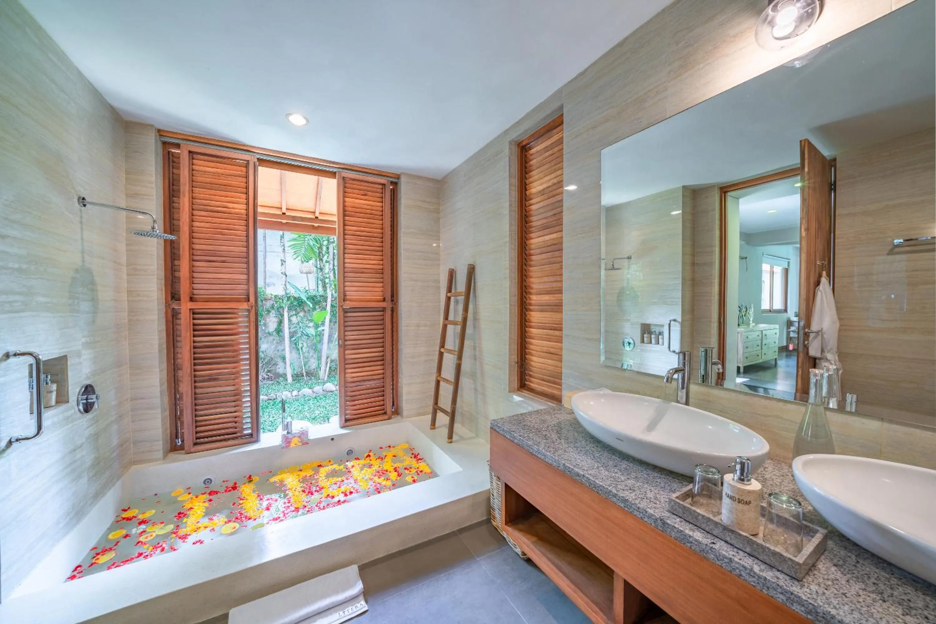 Property building in Villa Litera Canggu Bali