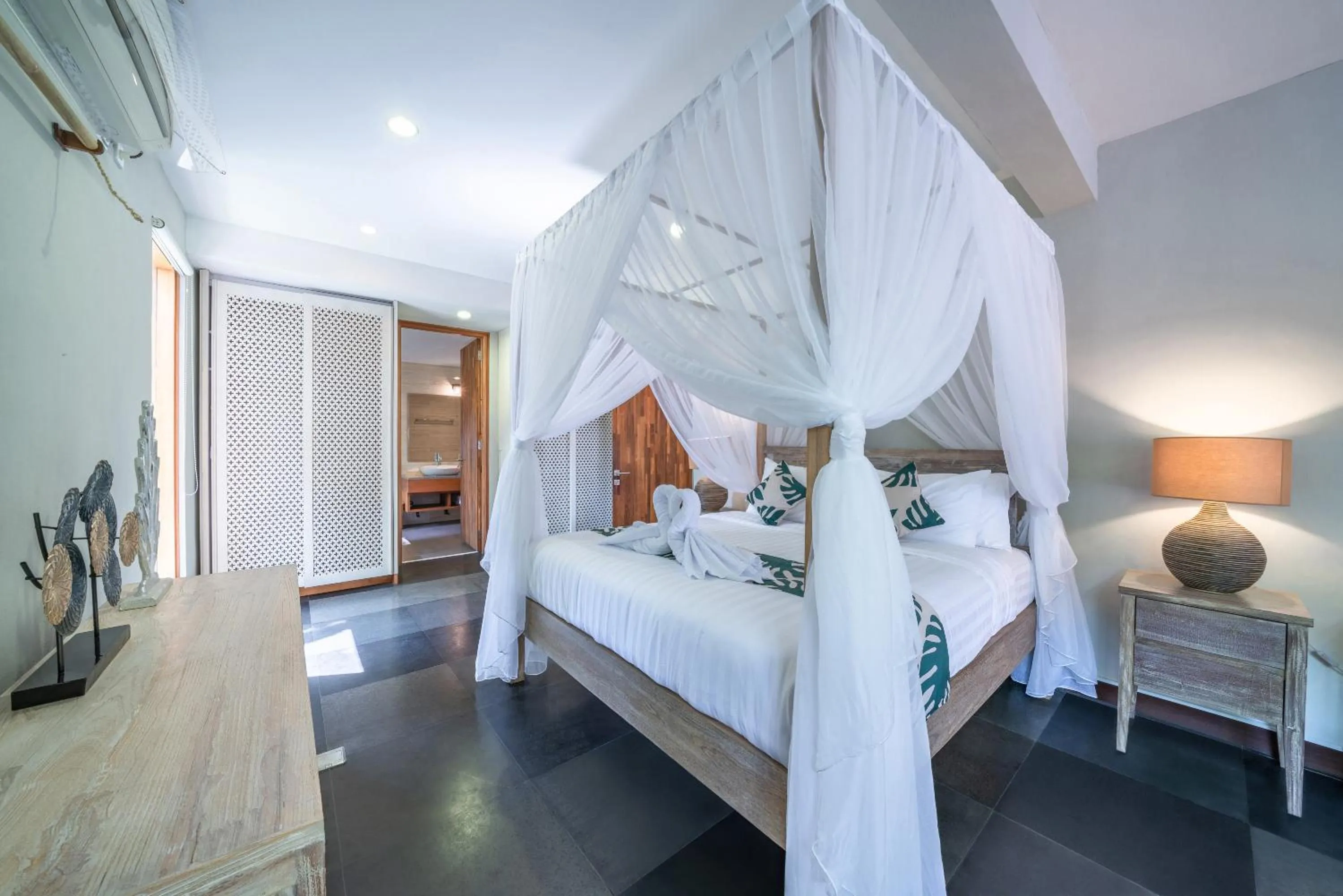 Property building, Bed in Villa Litera Canggu Bali