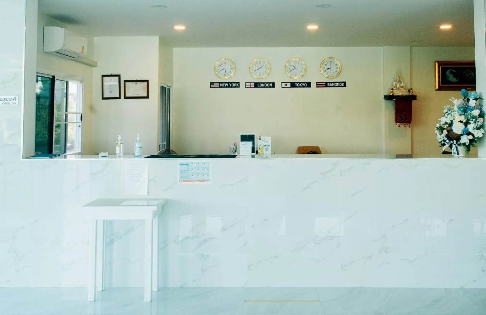 Staff in The charlotte smart hotel lopburi