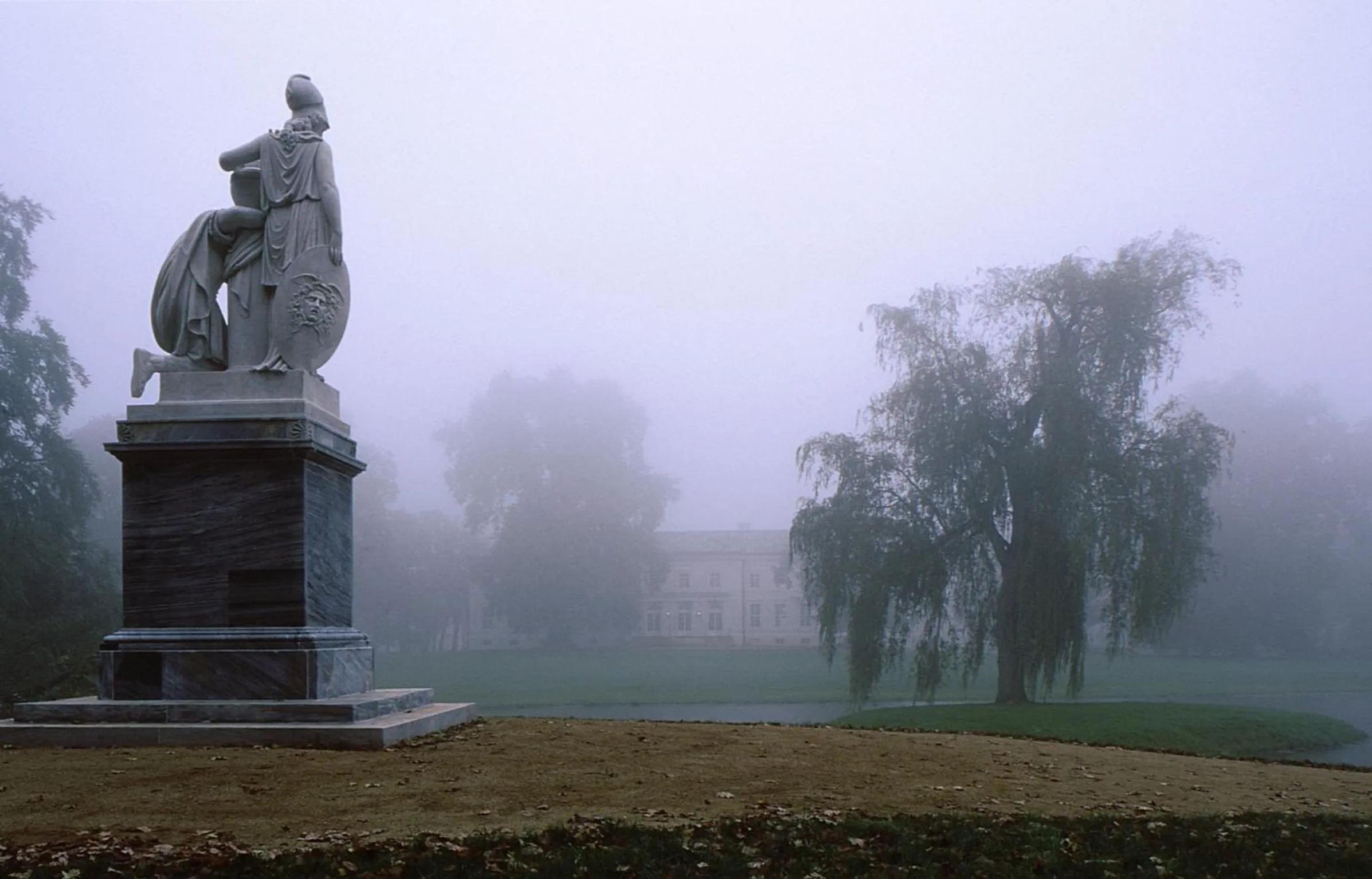 Facade/entrance in Hotel Schloss Neuhardenberg
