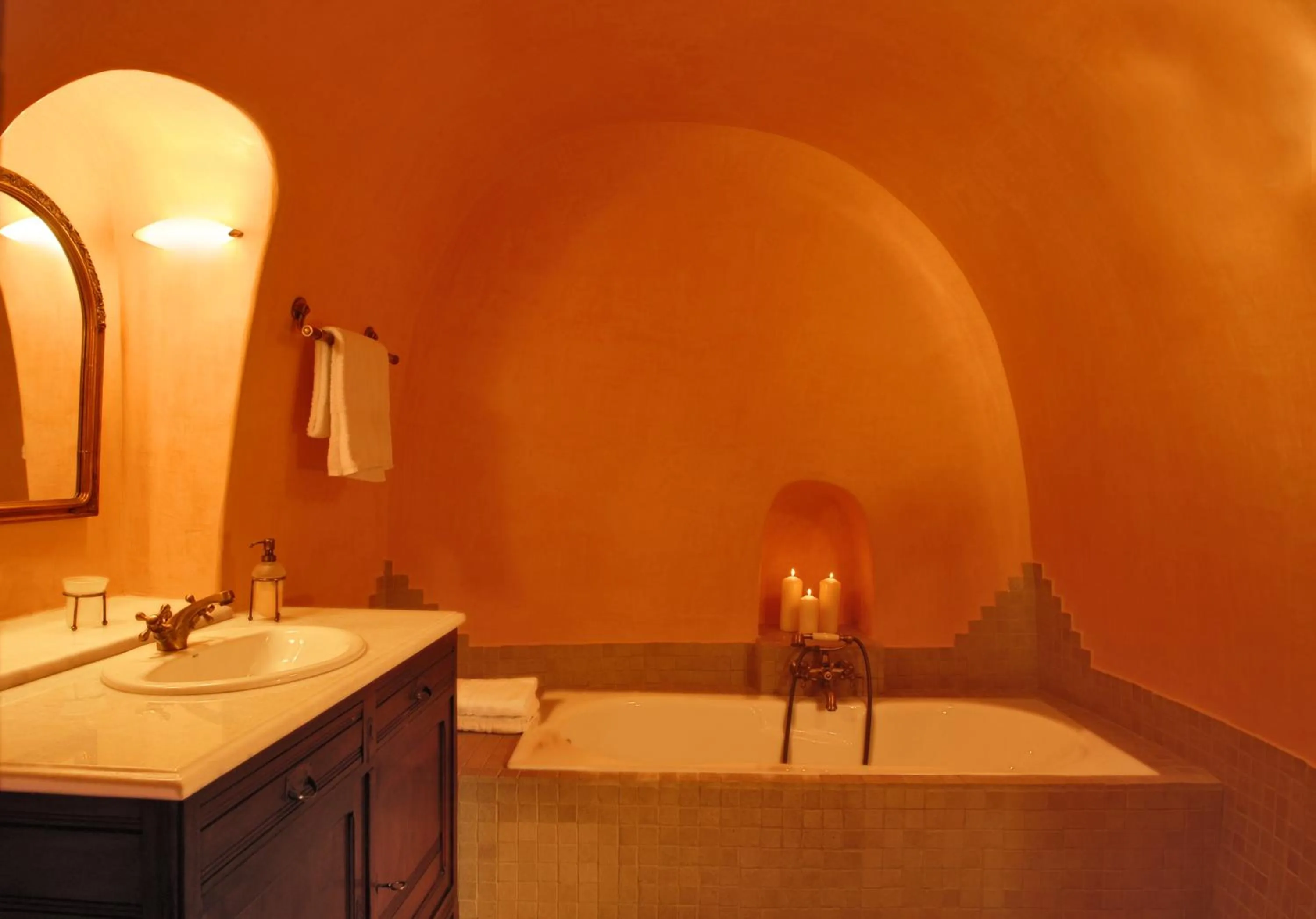 Bathroom in Grand Canava