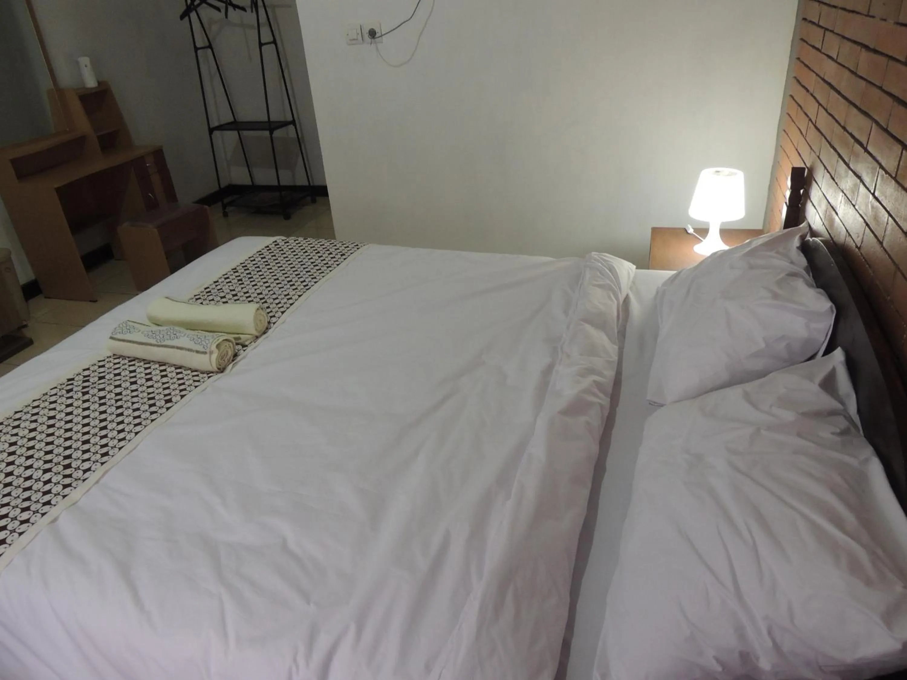 Bed in Omah Mardi Syariah by Ndalem Beong