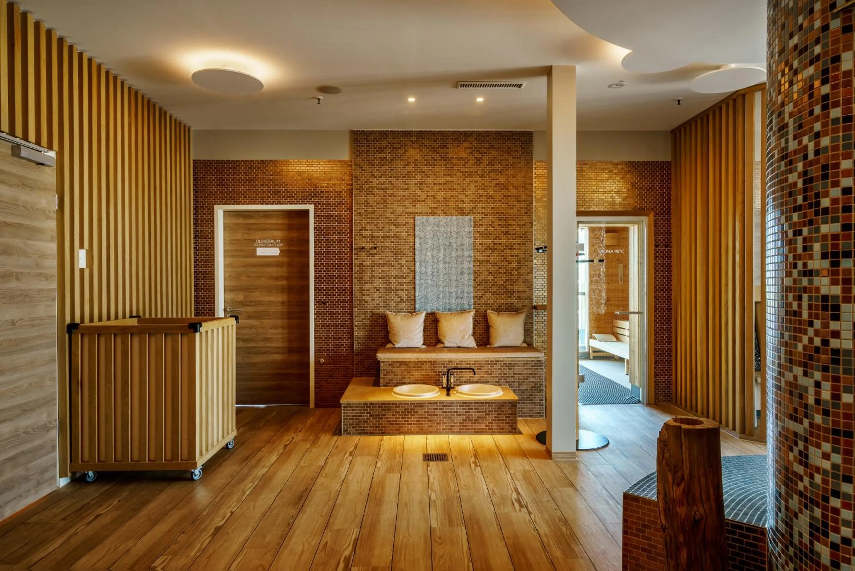 Sauna, Bed in ScanHotels City