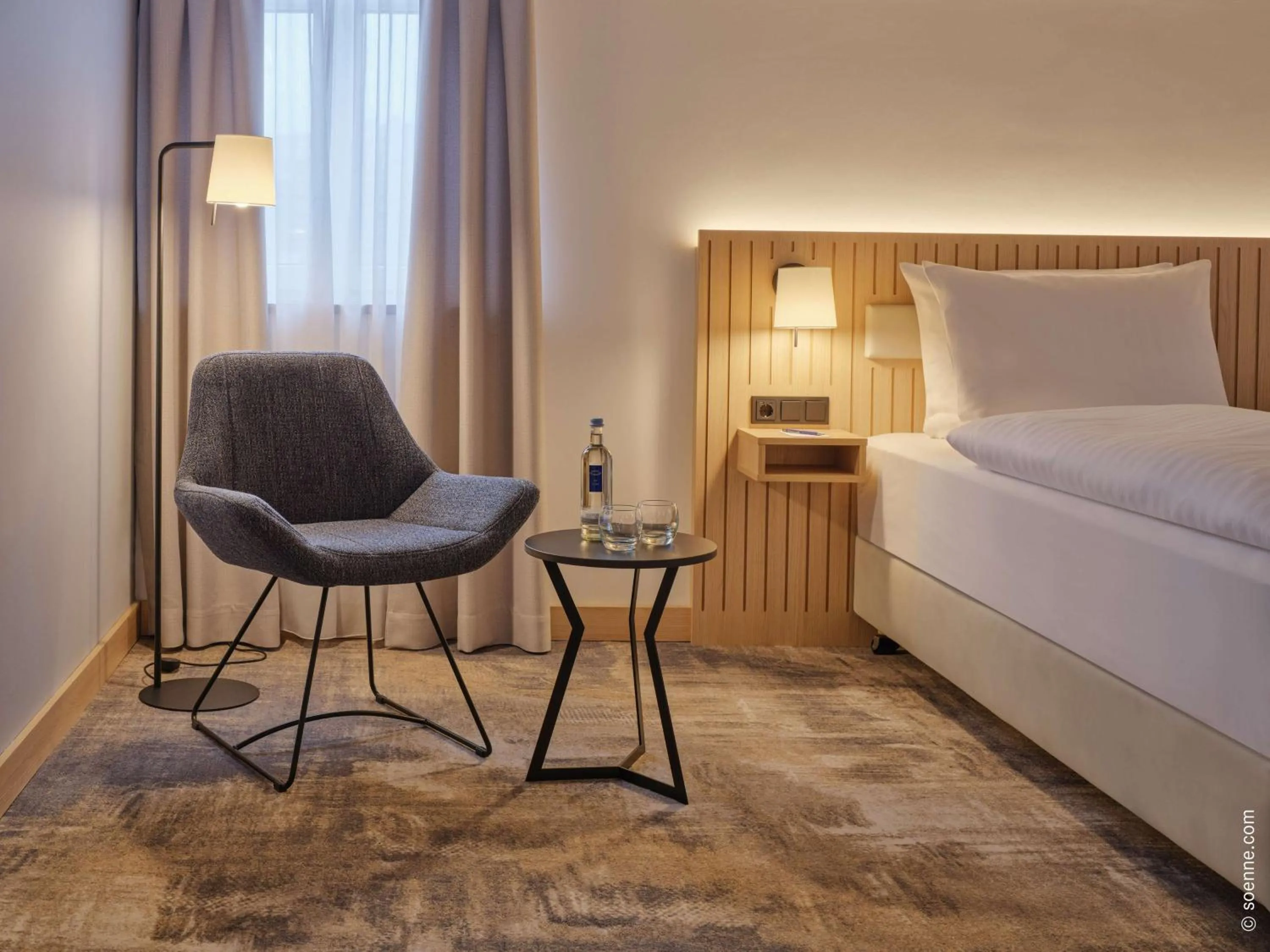 Bedroom, Bed in Dorint Hotel Würzburg