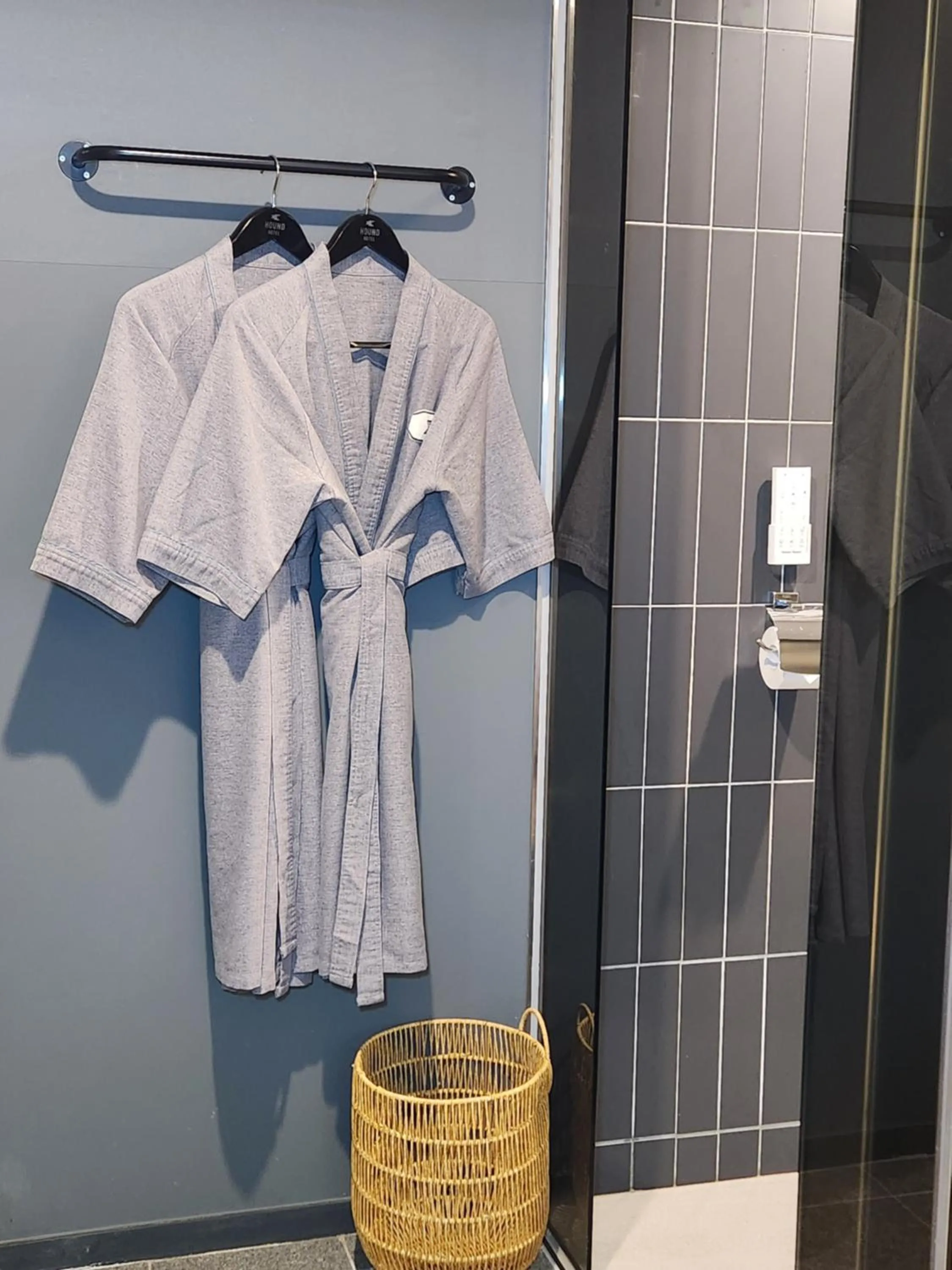 Shower in Hound Hotel Busan Station