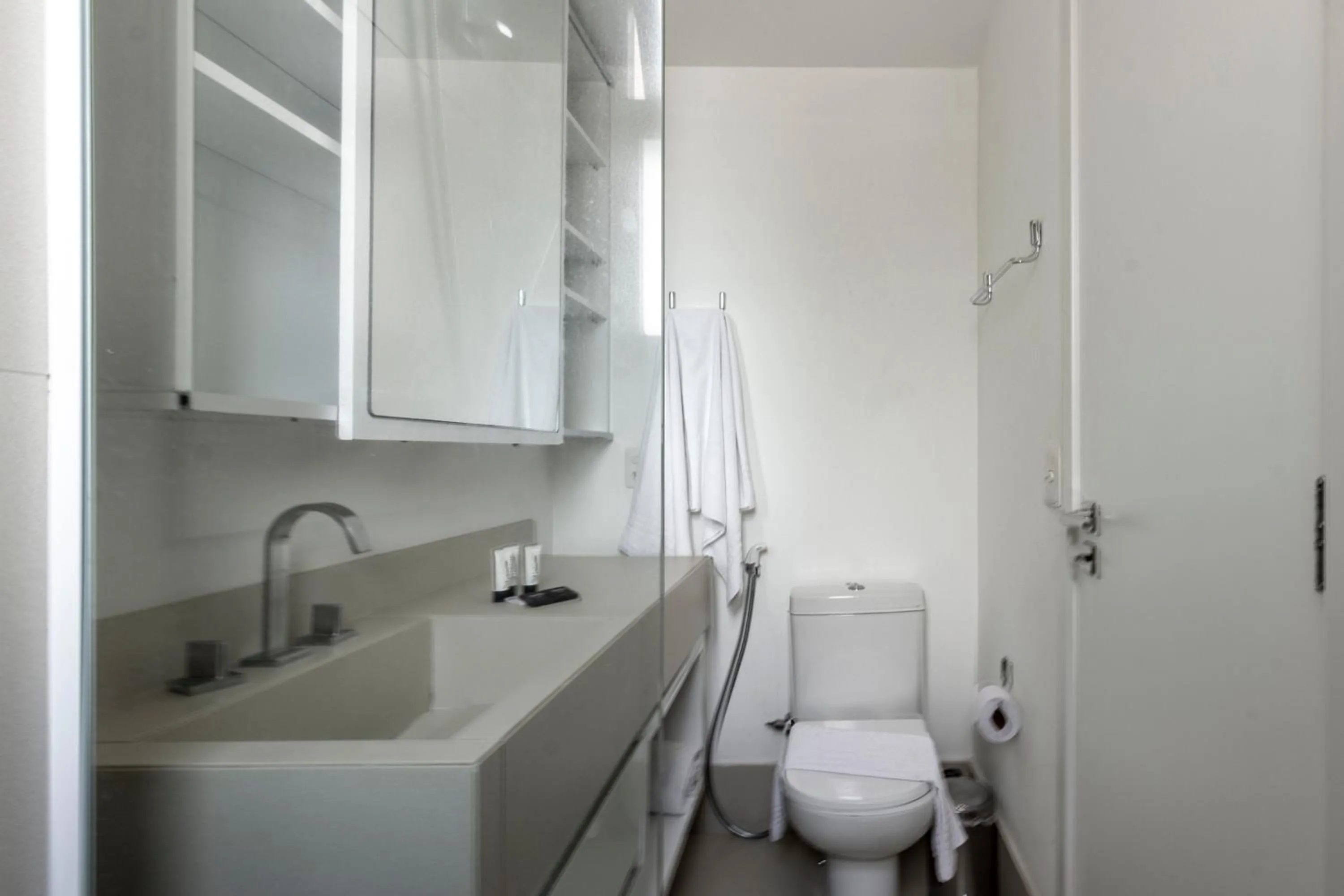 Bathroom in Charlie Itaim