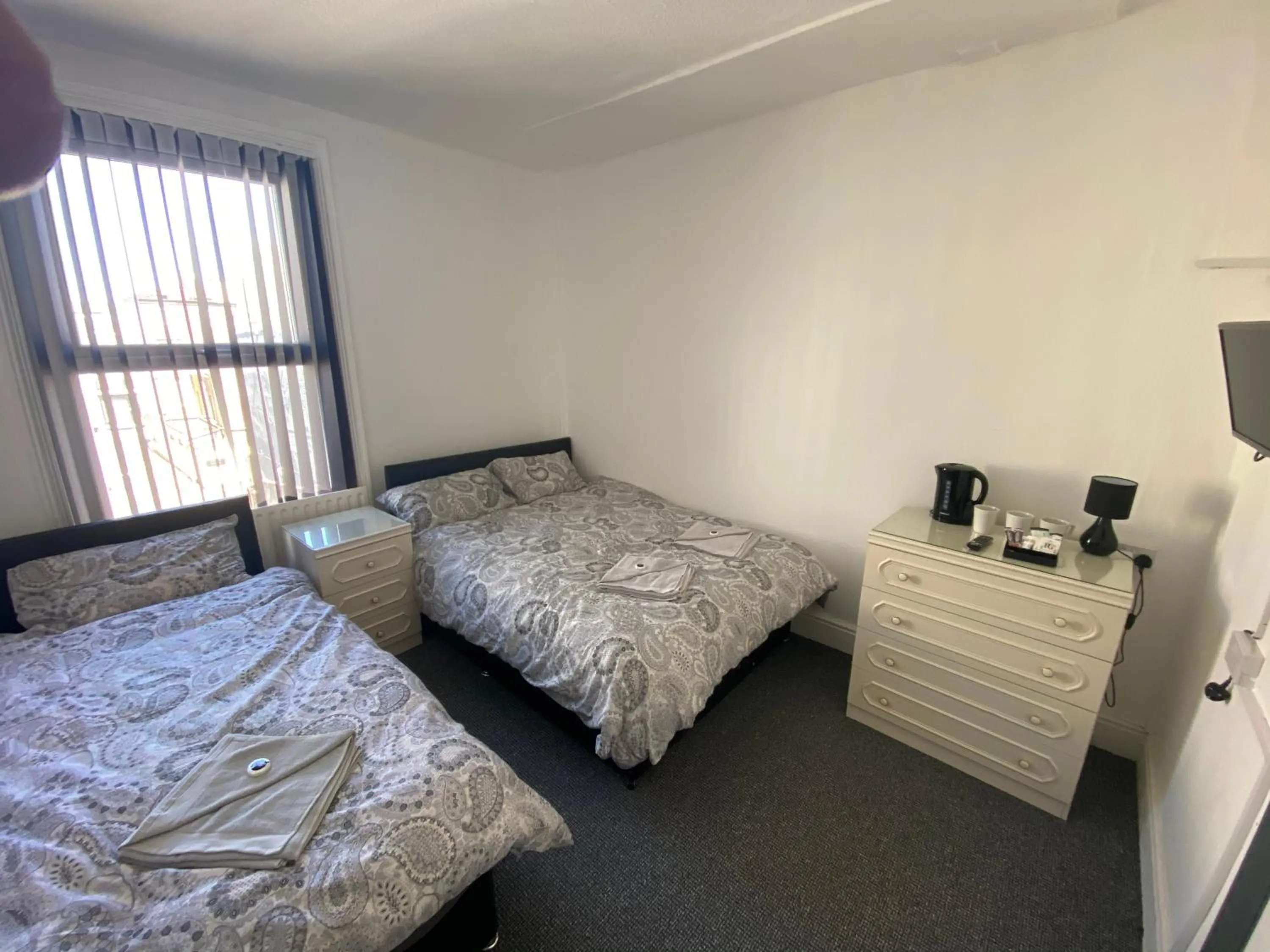 Bed in The Honley hotel