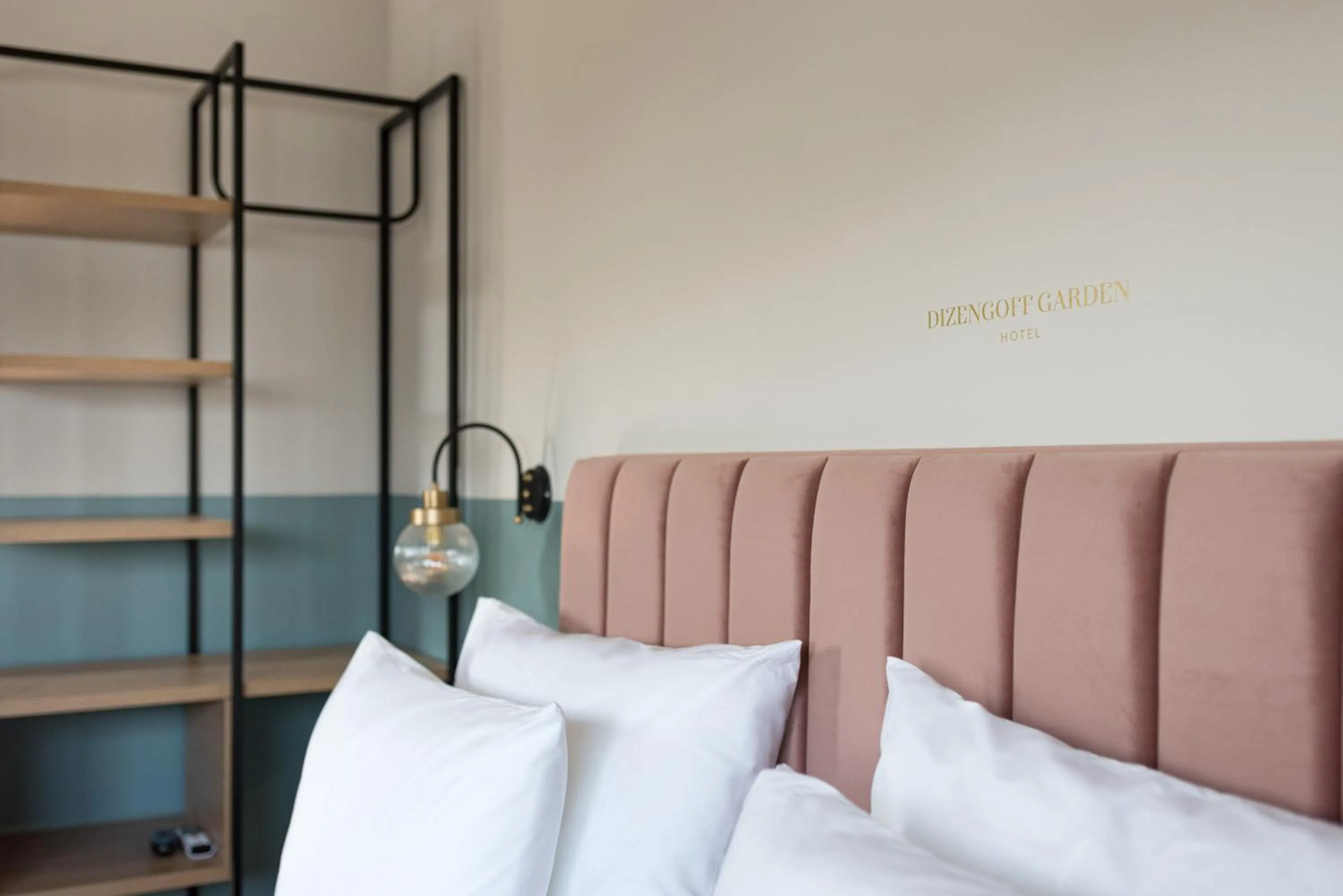 Bed in Dizengoff Garden Hotel