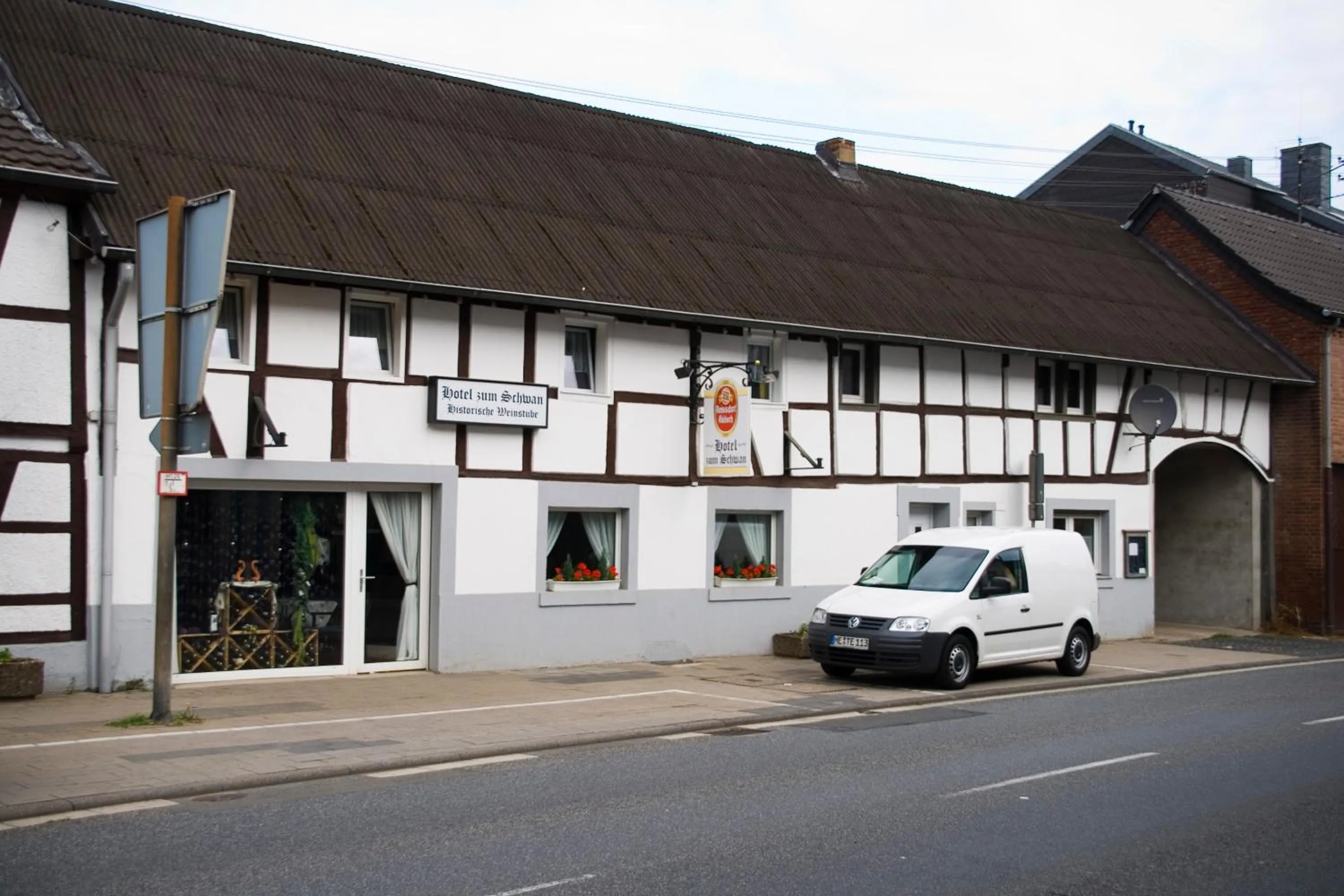 Property building in Hotel zum Schwan Weilerswist