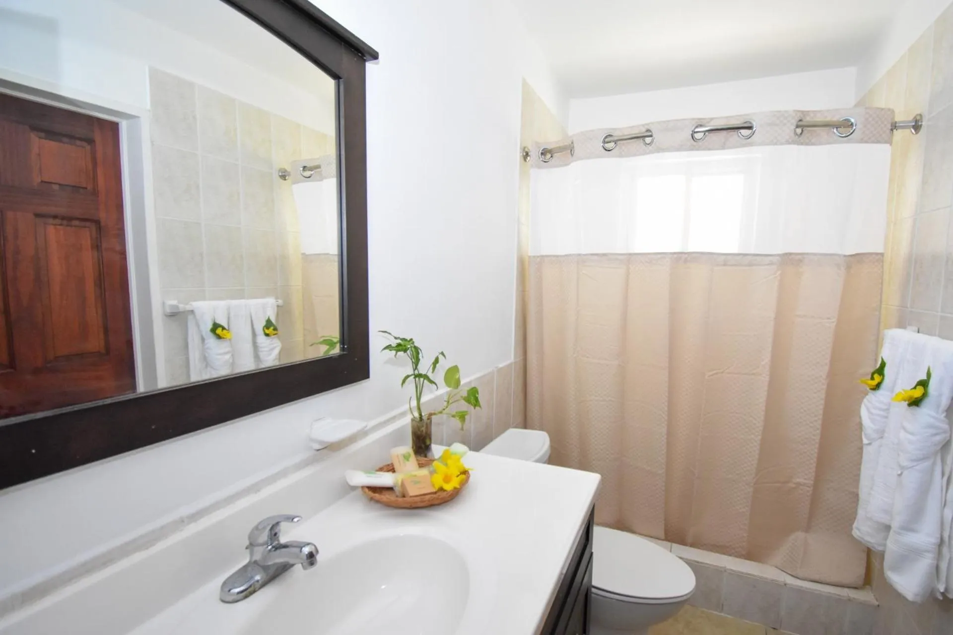 Lord Nelson Hotel & Residences