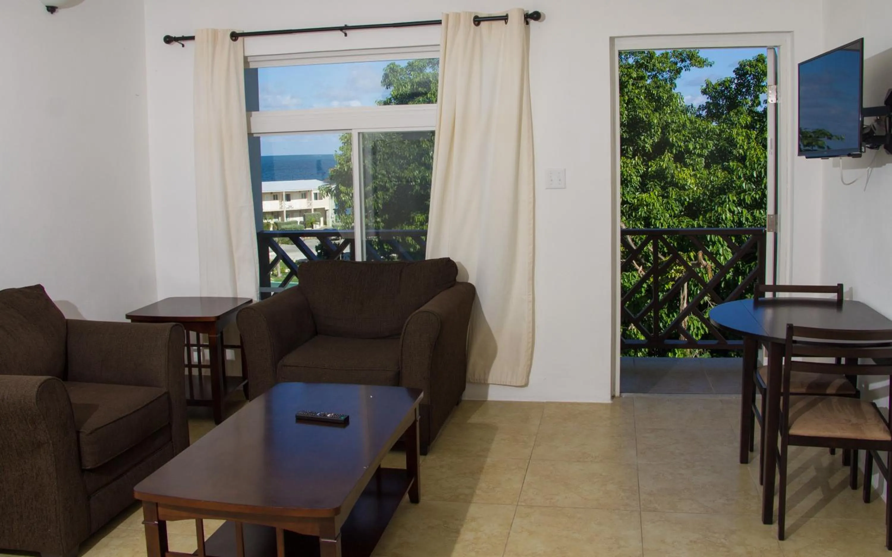 Lord Nelson Hotel & Residences