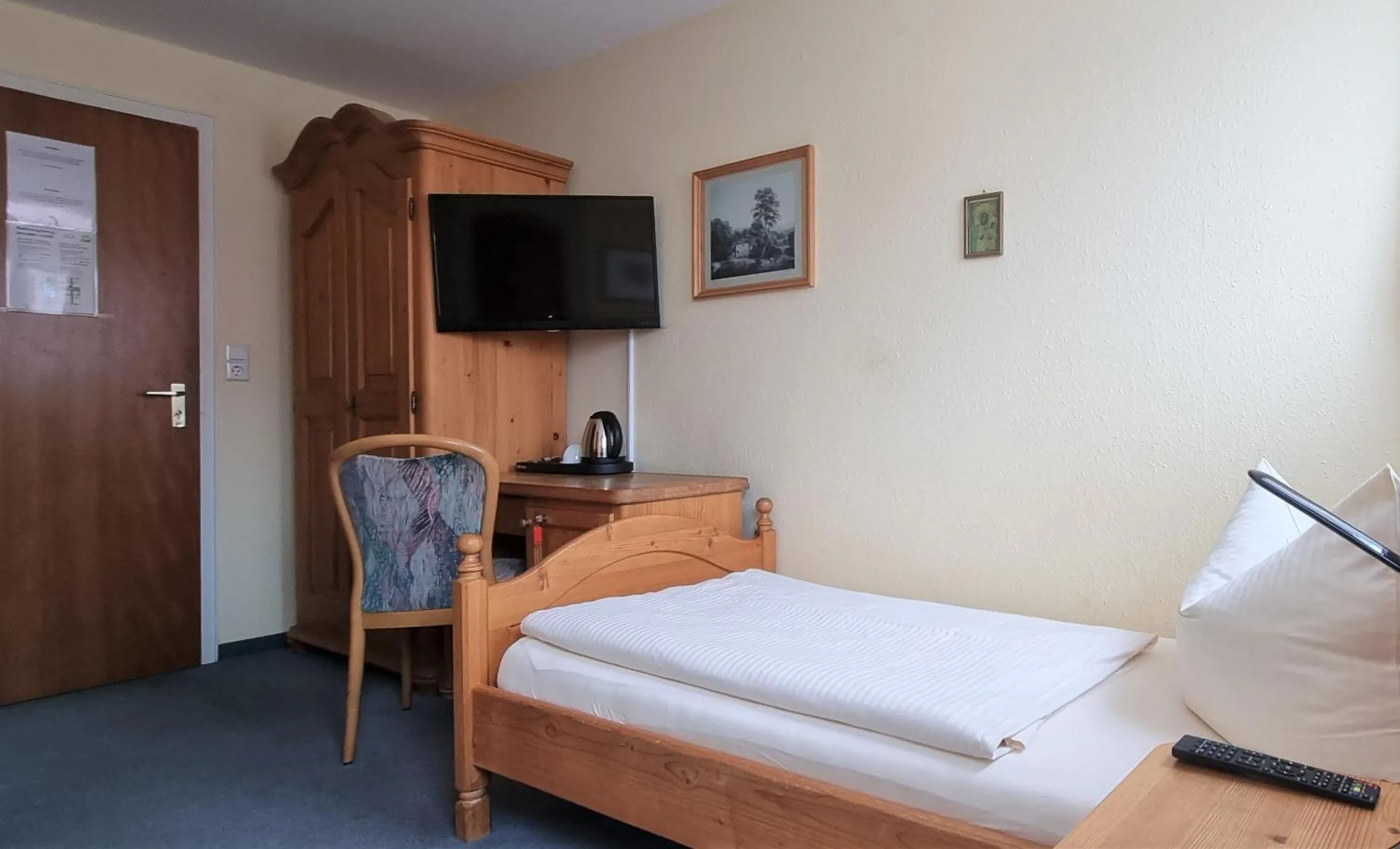 Photo of the whole room, Bed in Hotel Seehalde