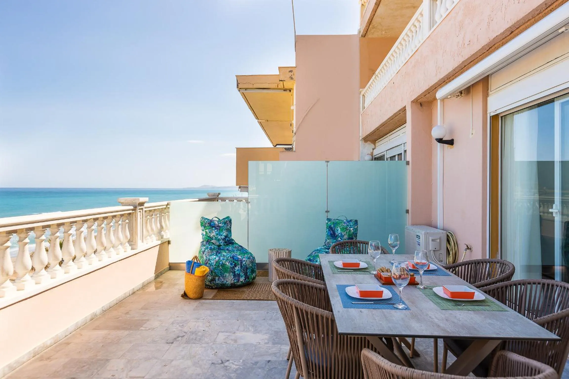 Balcony/Terrace in Birais Beach Studios