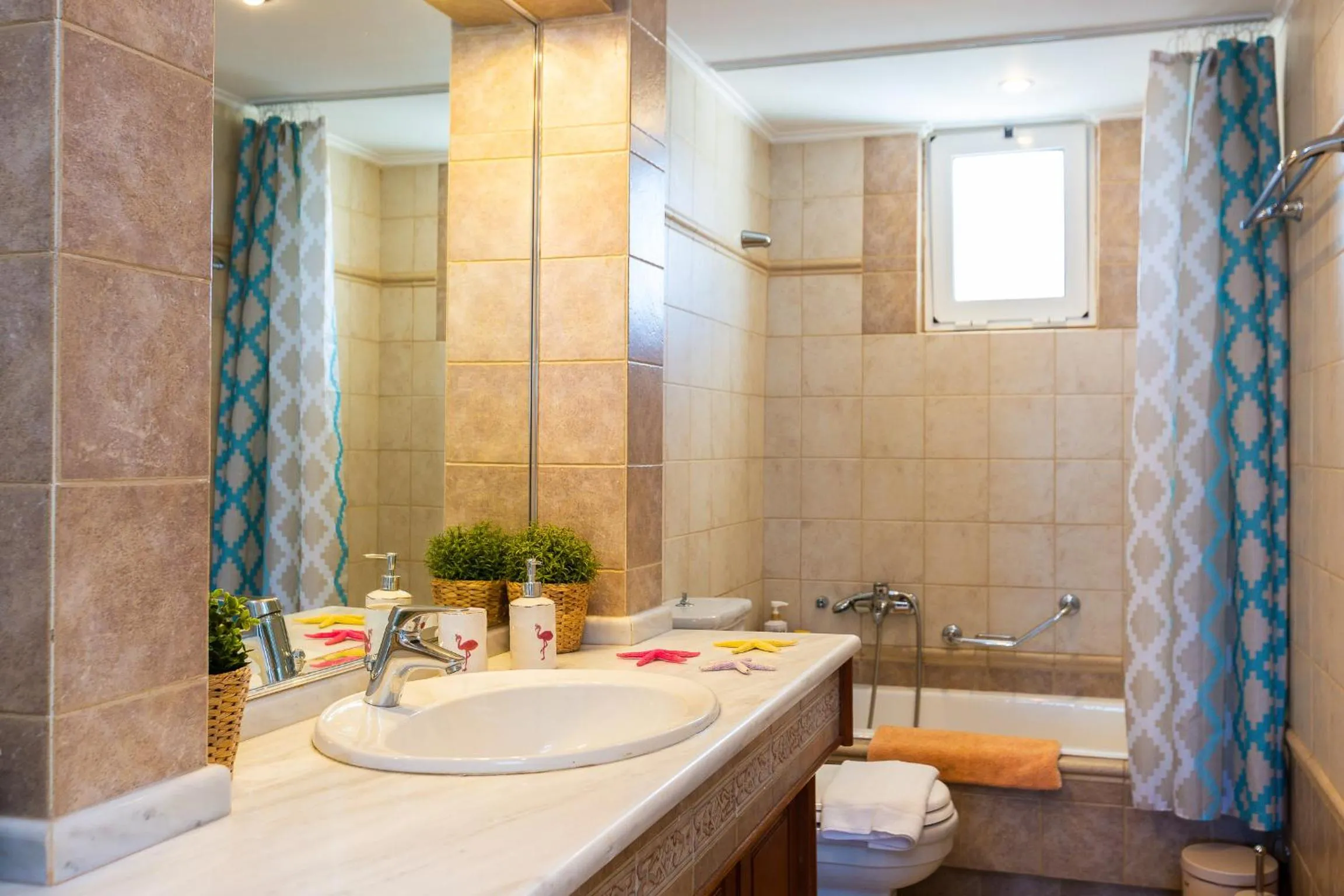 Bathroom in Birais Beach Studios