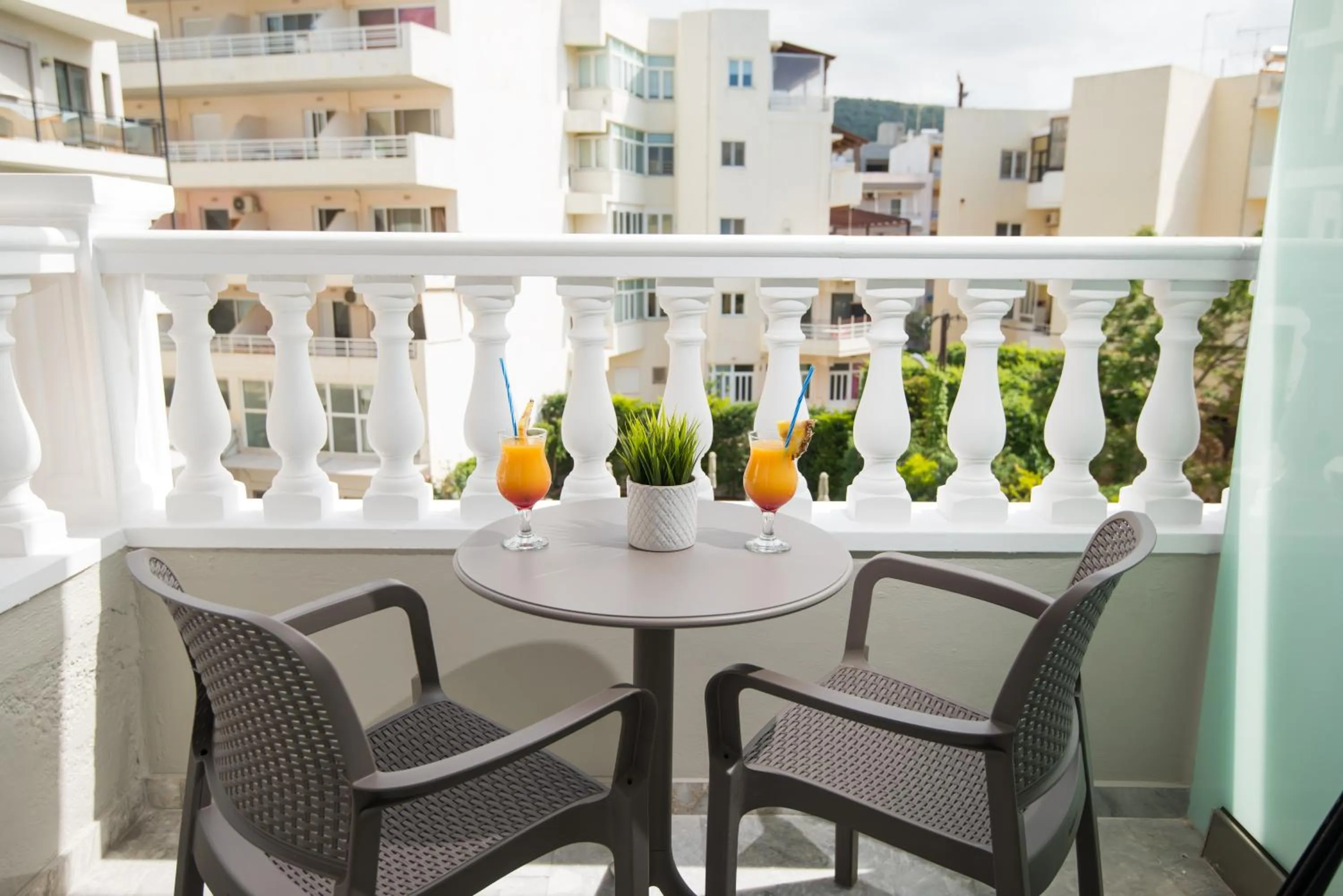 Balcony/Terrace in Birais Beach Studios