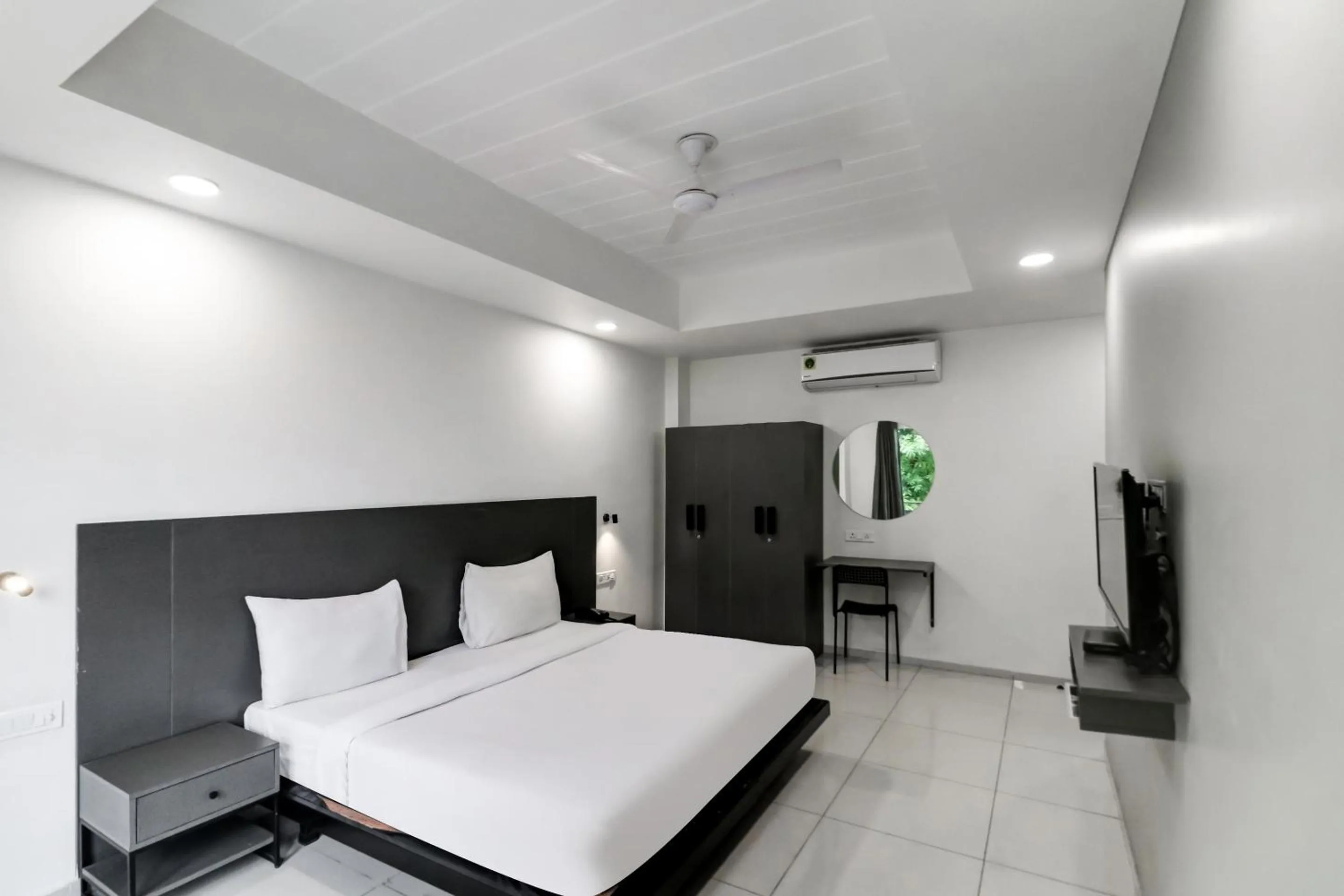 Bedroom in Townhouse South City 2 Sector 49 Gurgaon