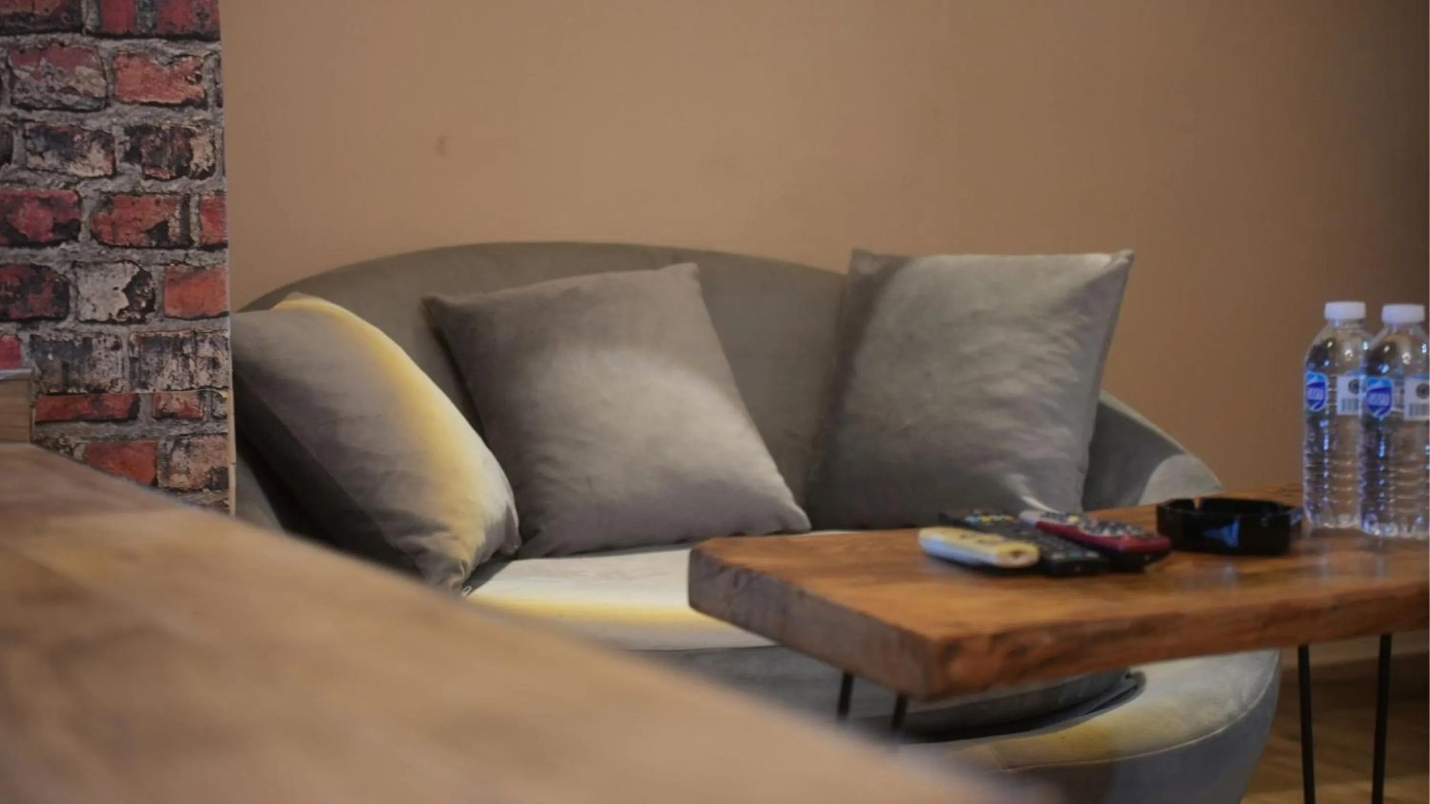 Seating area in Treetops Park Hotel