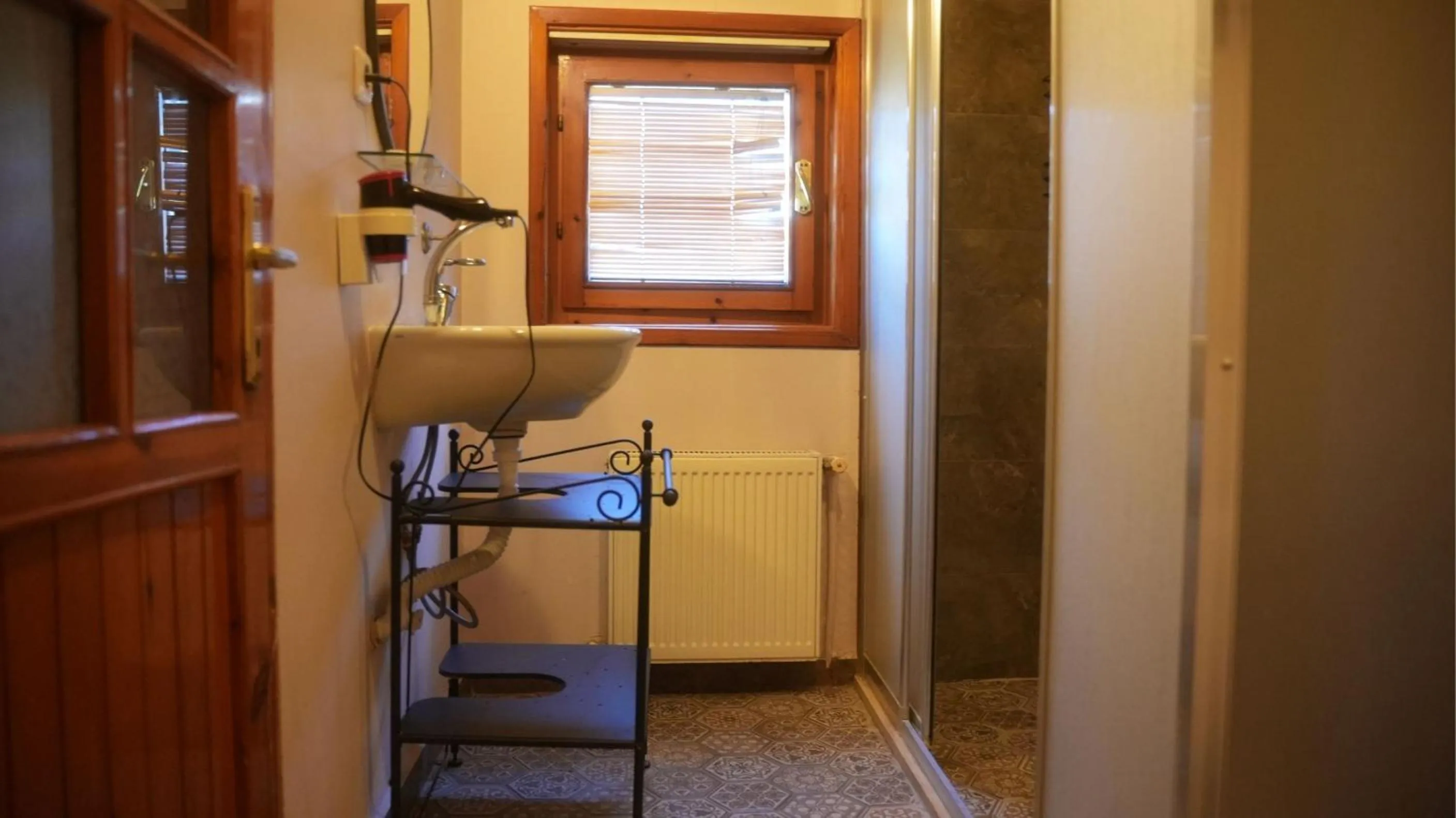 Bathroom in Treetops Park Hotel