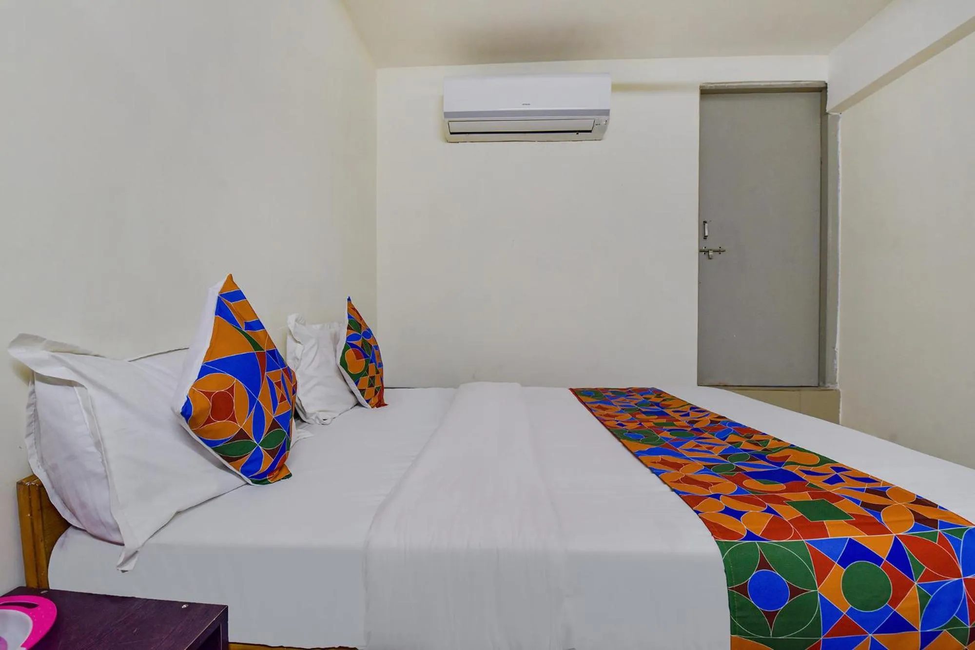 Bed in Via Himalaya Inn