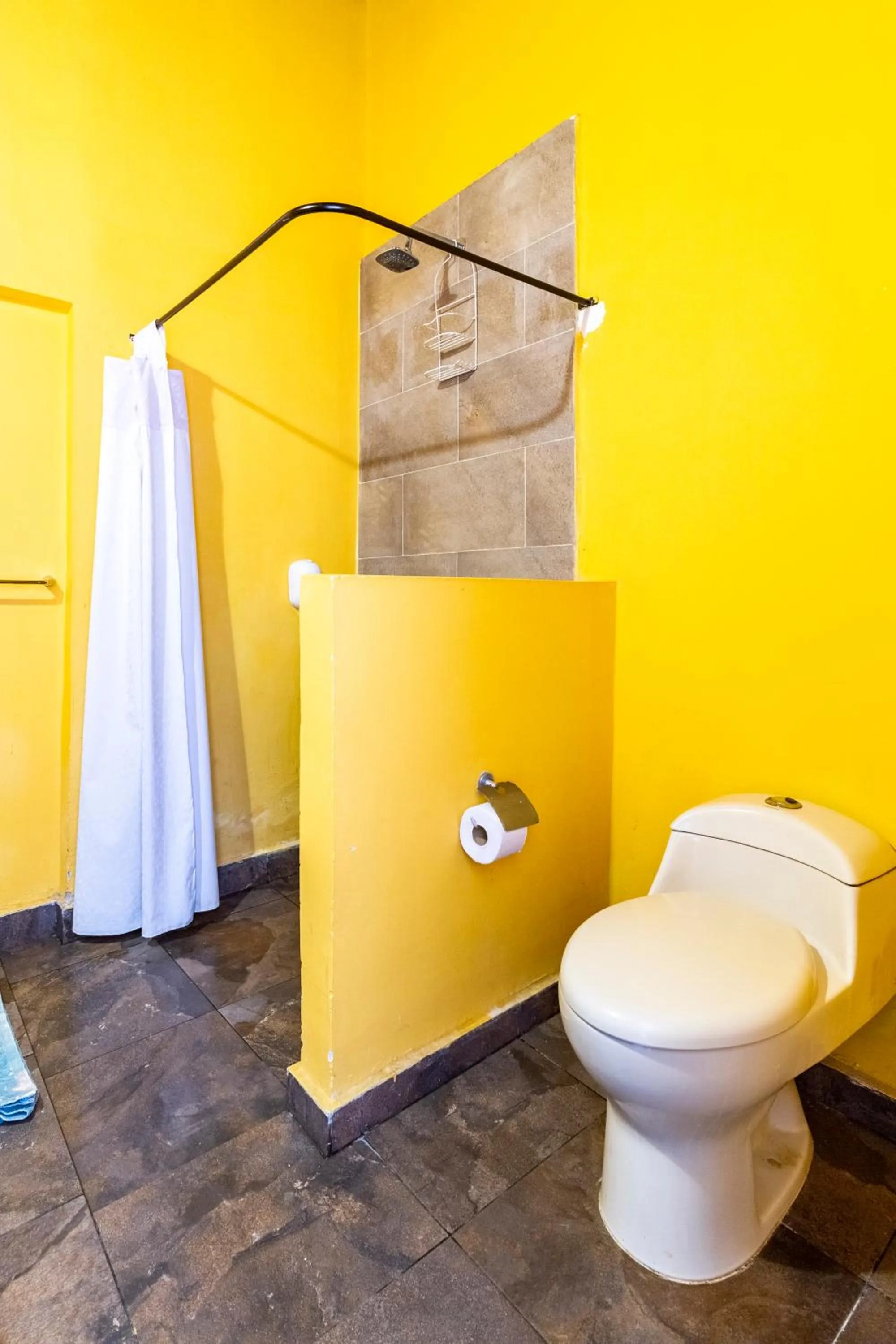 Bathroom in Gagaka Rua hostel